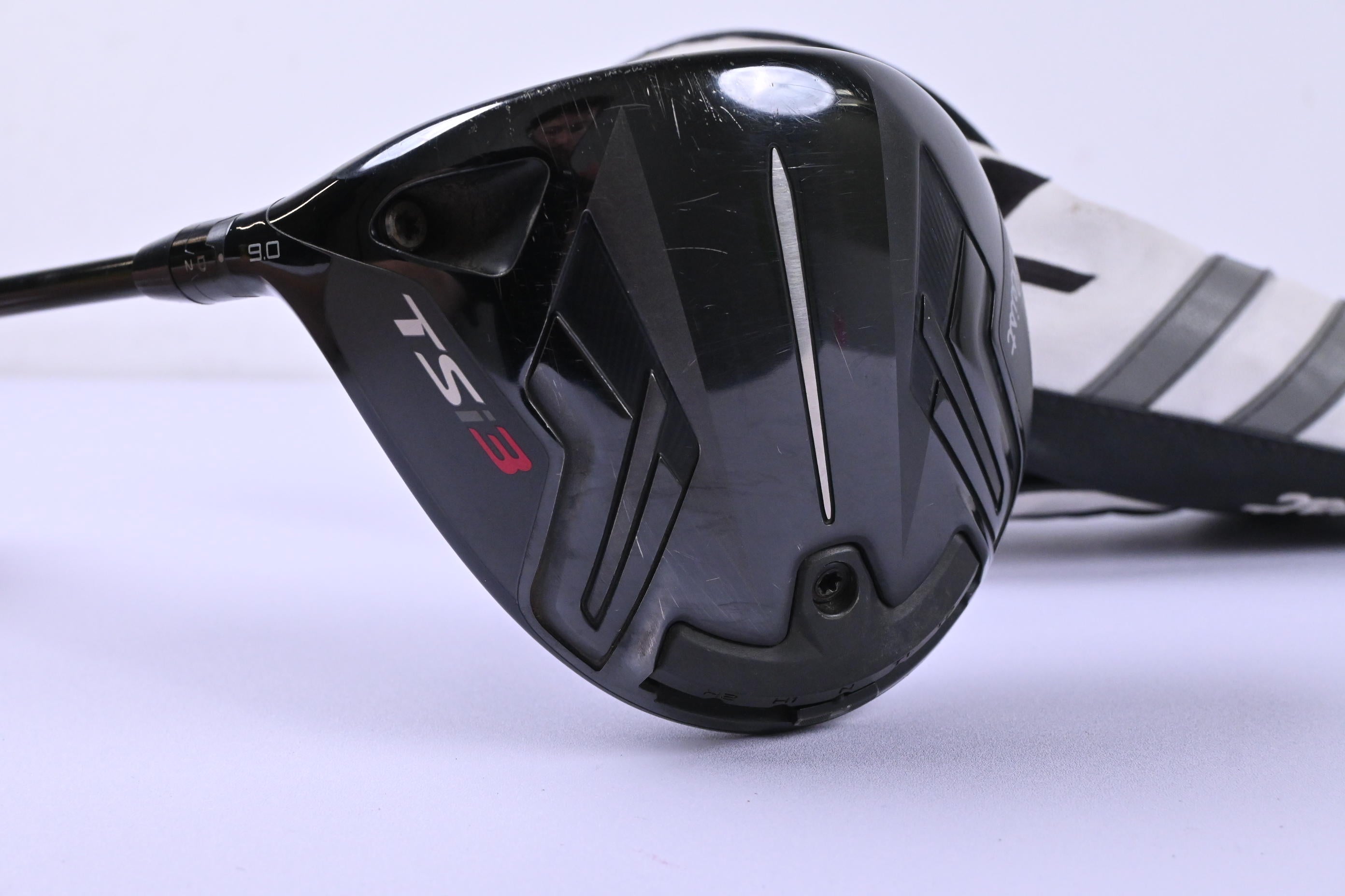 Left Hand Titleist TSi3 Driver / 9 Degree / Stiff Flex Tensei AV White 65 Shaft