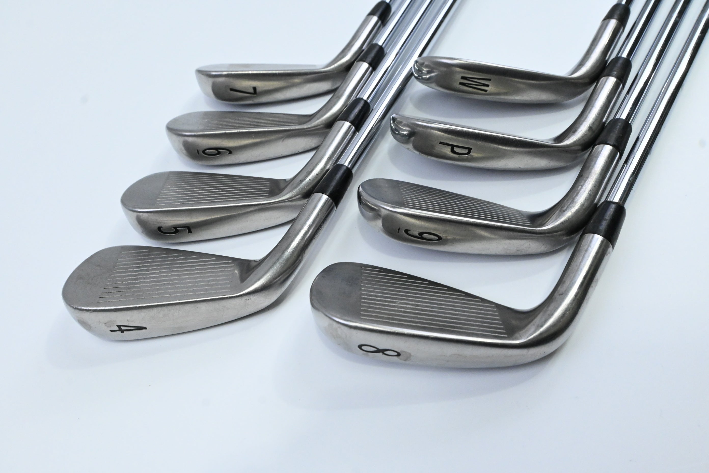 Titleist 716 AP1 Irons / 4-PW+GW / Regular Flex XP 90 R300 Shafts