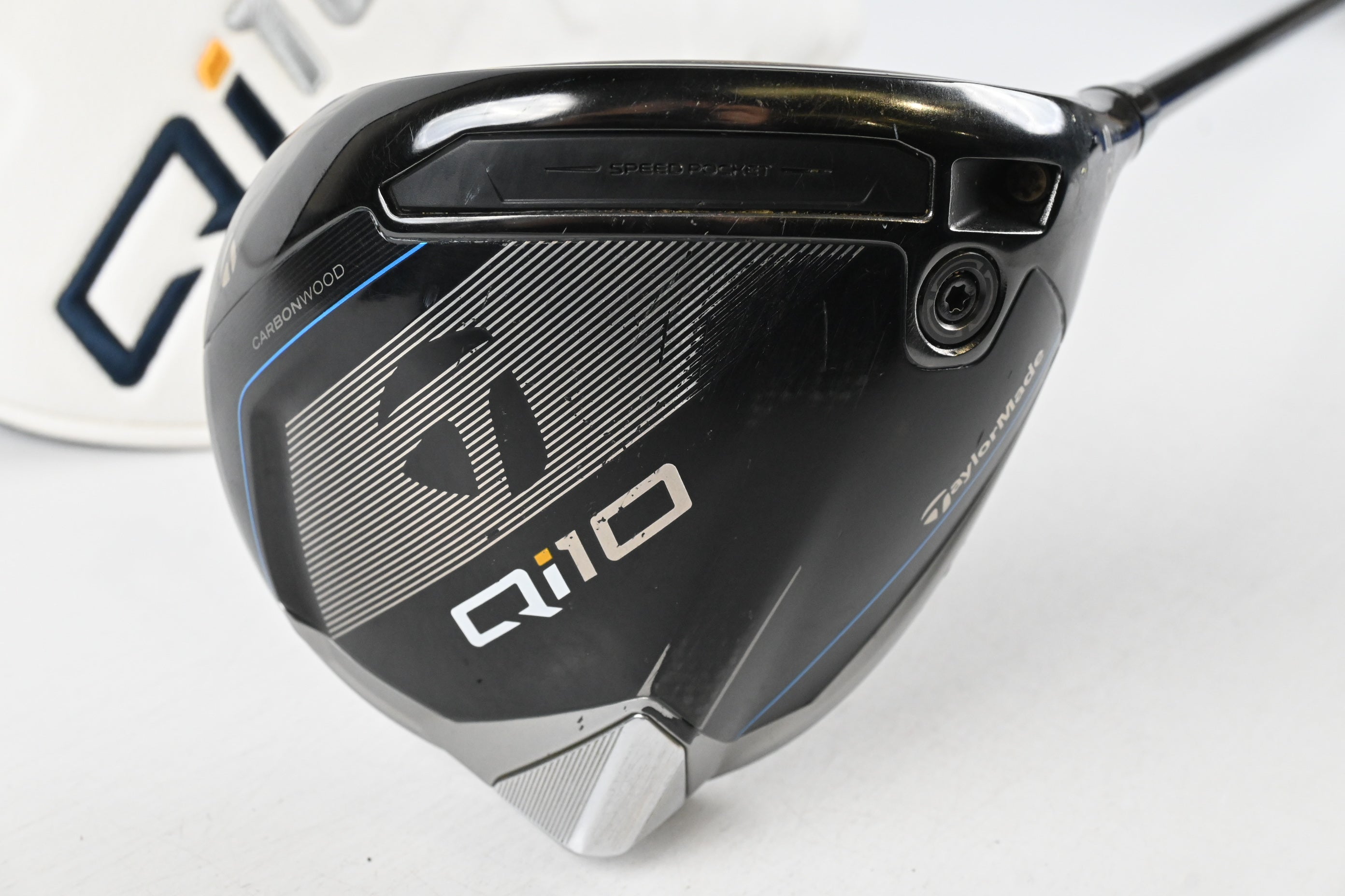 Taylormade Qi10 Driver / 10.5 Degree / Regular Flex Ventus TR Blue 5 Shaft