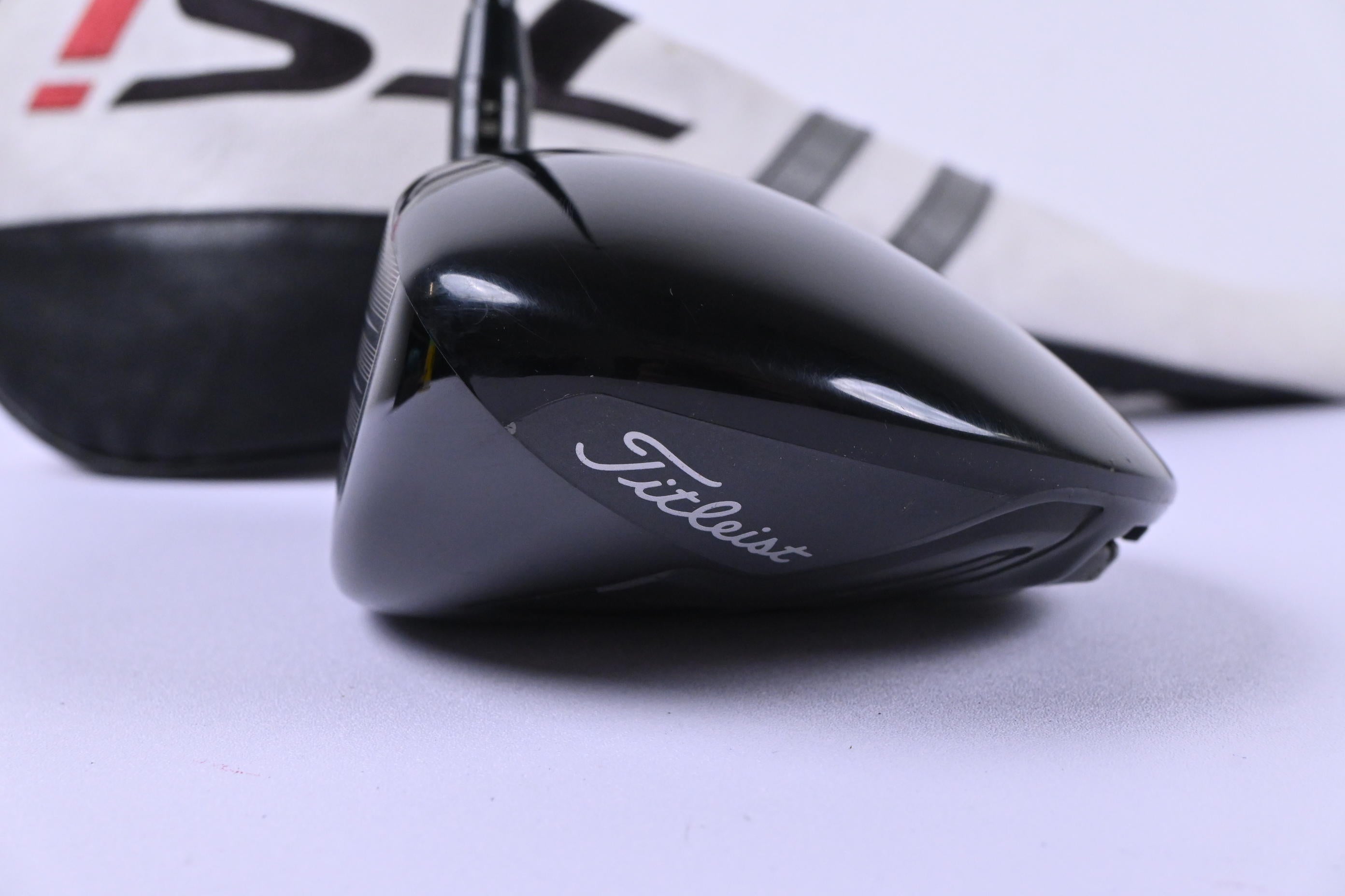 Left Hand Titleist TSi3 Driver / 9 Degree / Stiff Flex Tensei AV White 65 Shaft