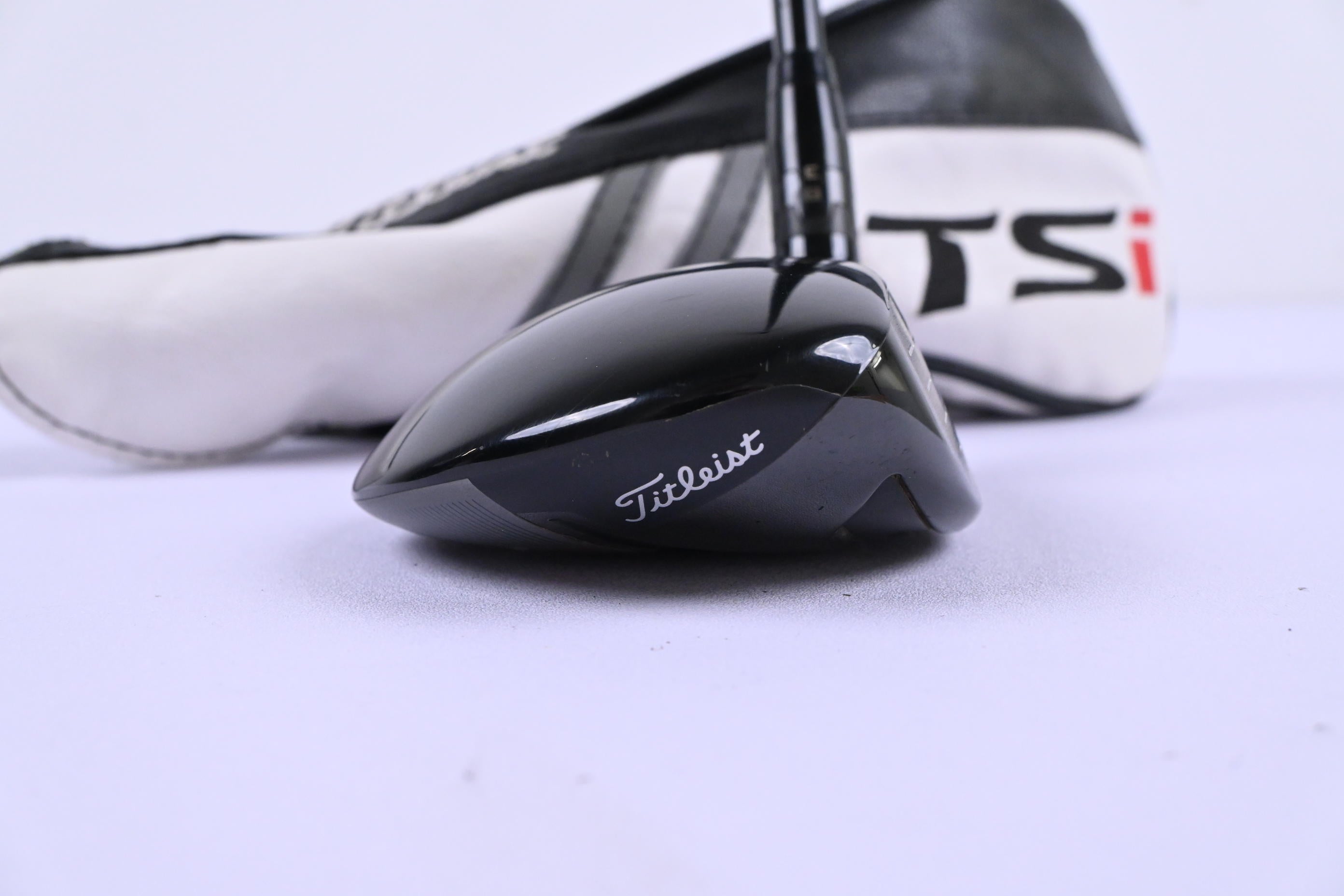 Titleist TSi2 #7 Wood / 21 Degree / Regular Flex HZRDUS Smoke Black RDX 60 Shaft