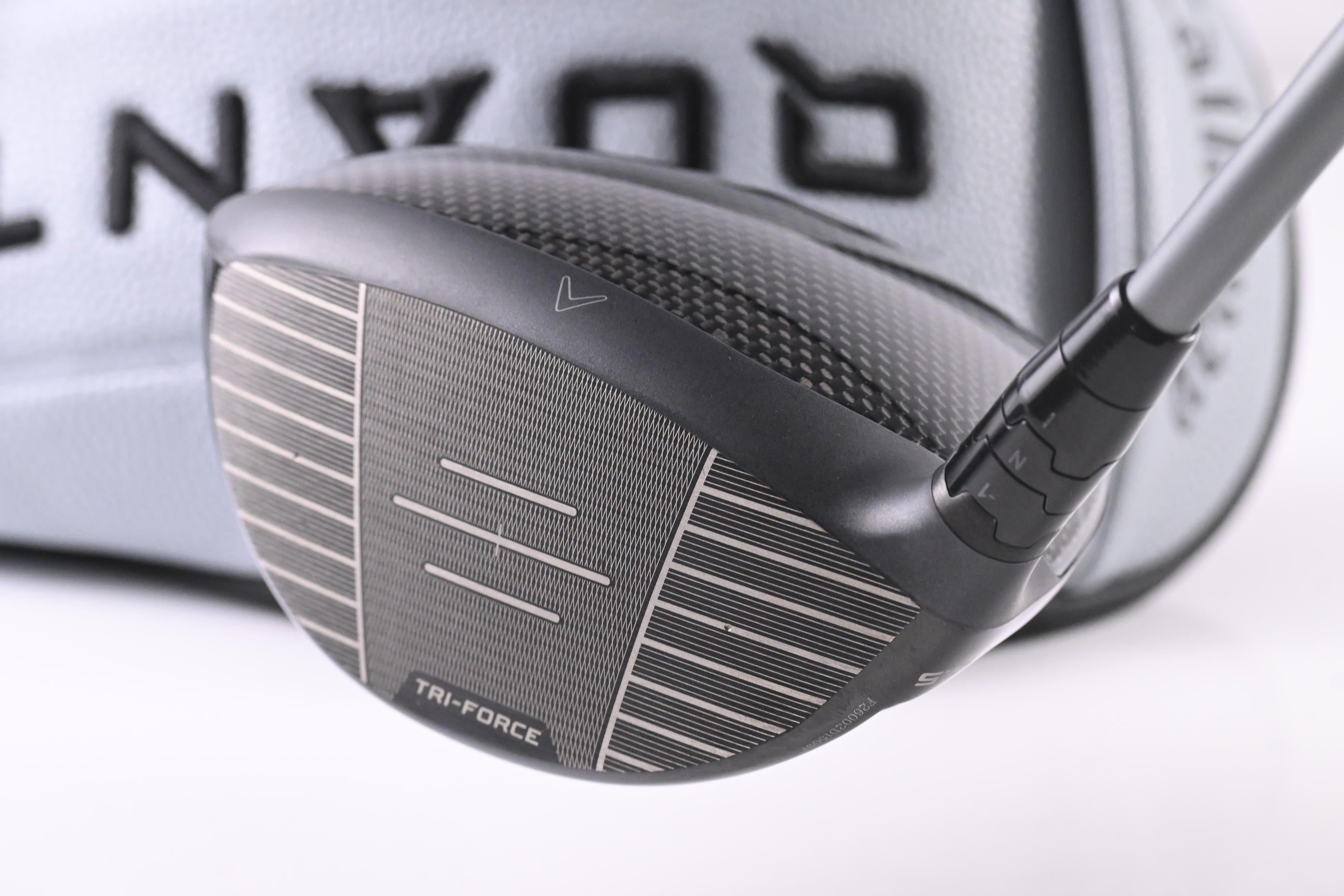 Callaway Quantum Max Driver / 10.5 Degree / Regular Flex Denali Frost Silver 50