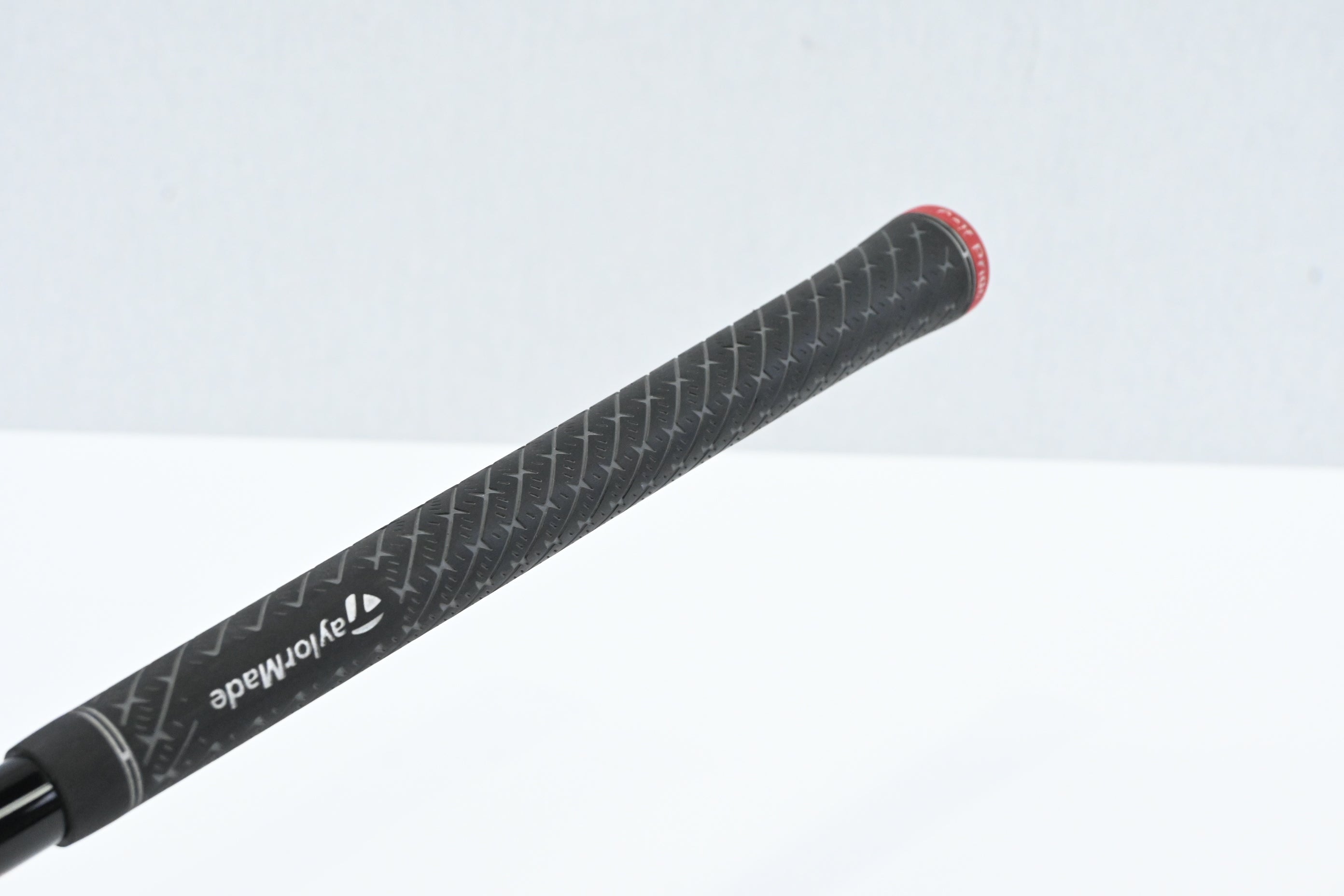 Left Hand Taylormade SIM Ti #5 Wood / 19 Degree / Stiff Flex Kai'li Red 75 Shaft