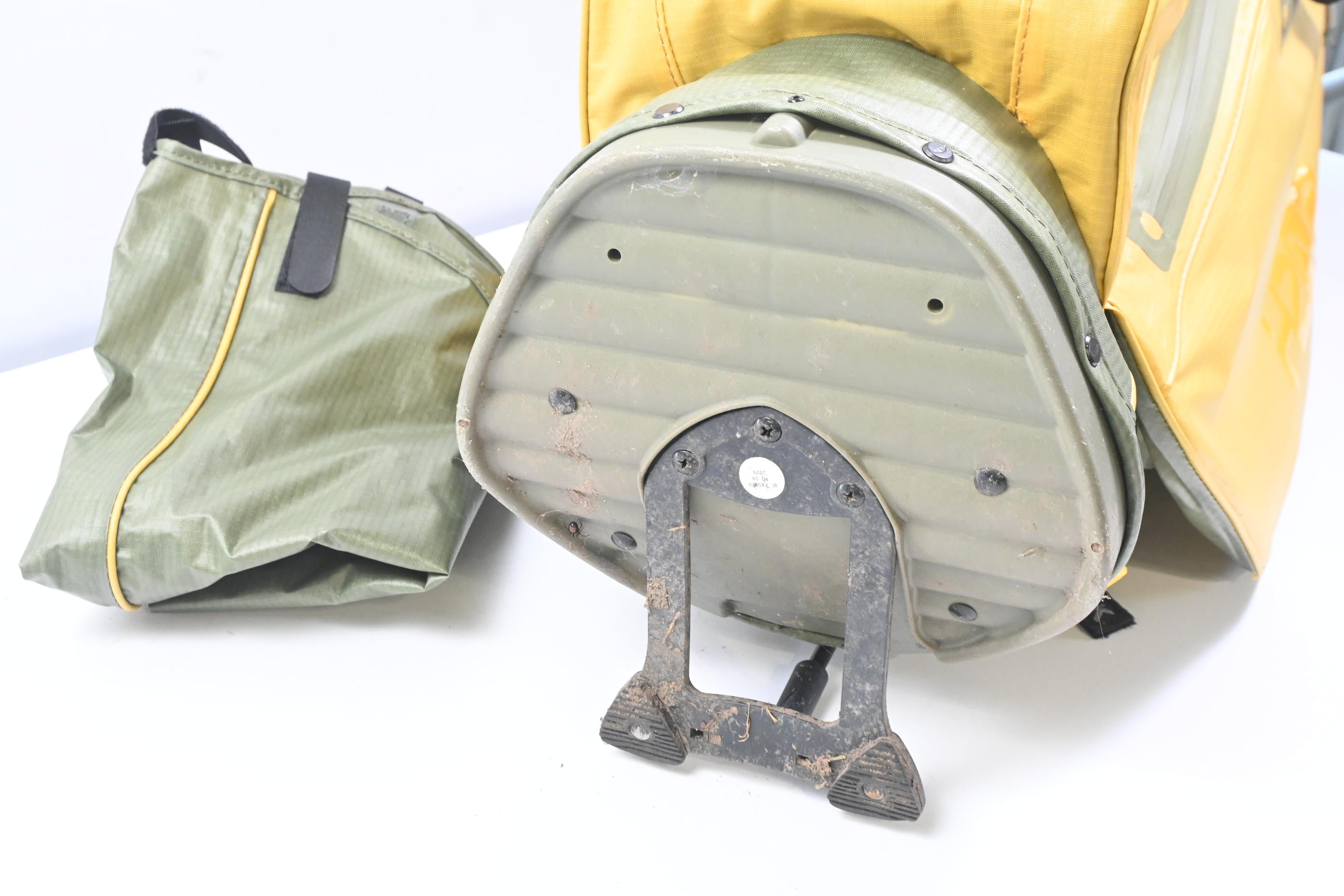 Sun Mountain H2N0 Stand Bag / 4-Way Divider / Yellow, Green