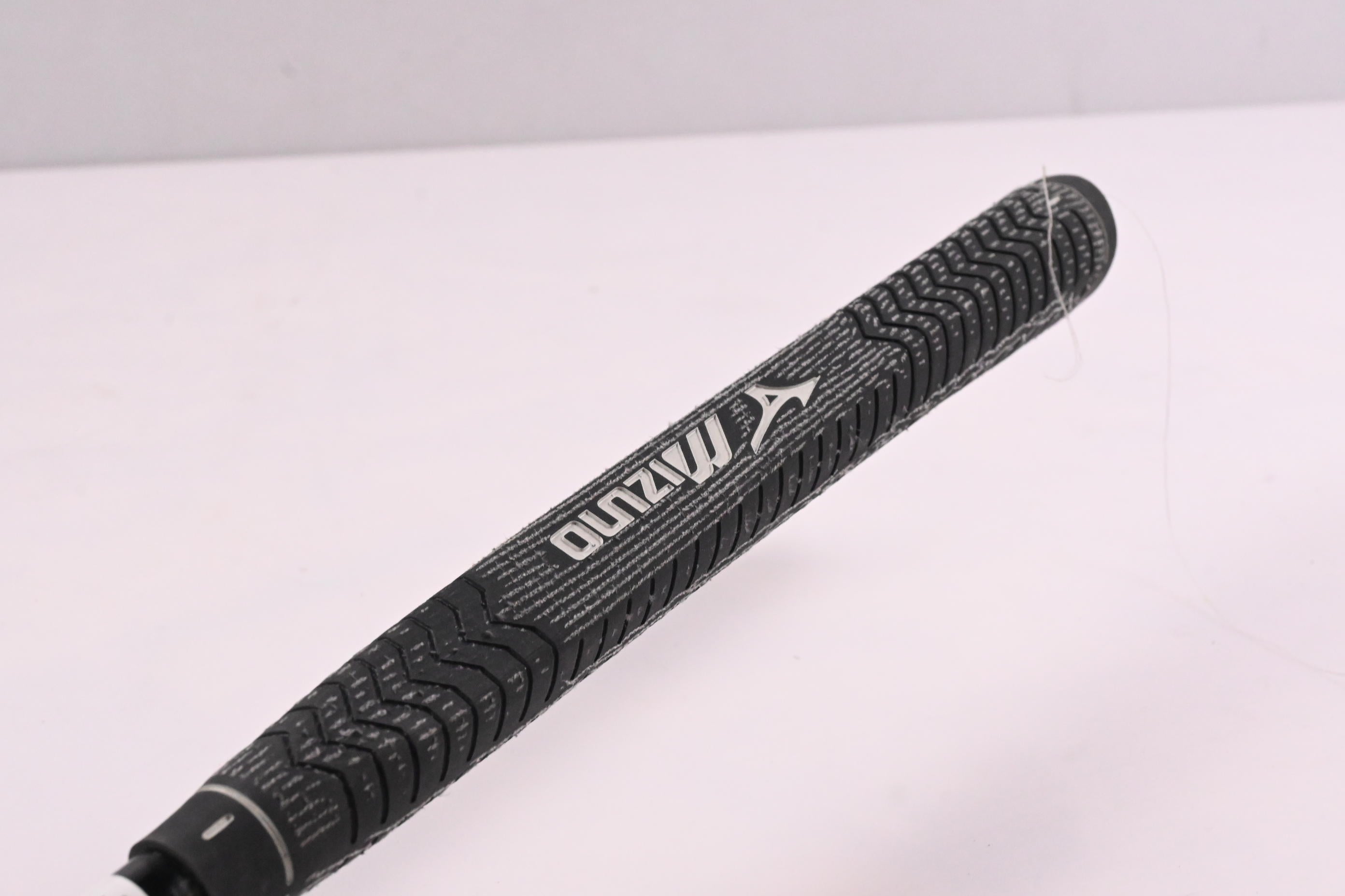 Mizuno M.Craft City Series Osaka P Putter / 34 Inch
