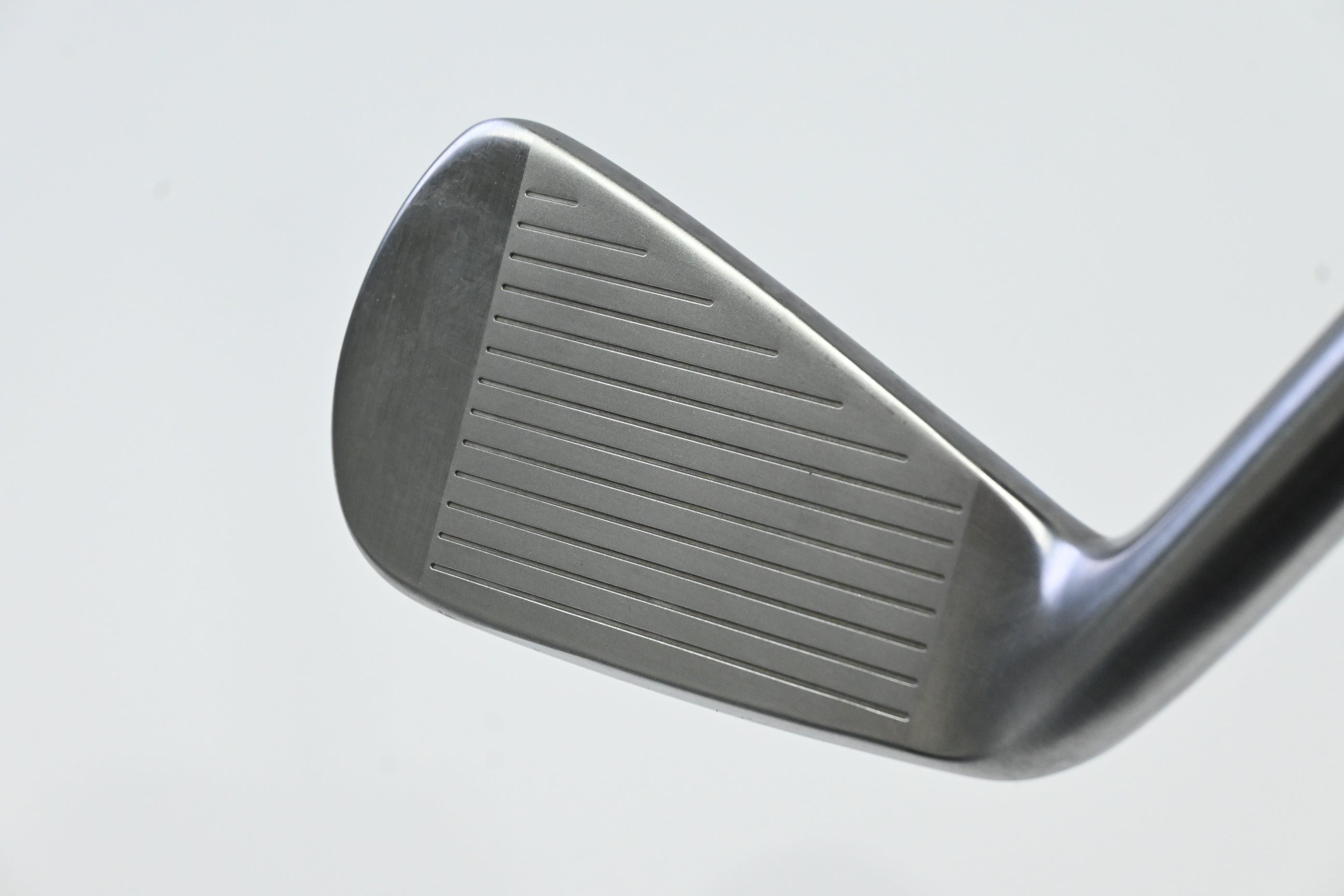 Taylormade P790 UDI 2019 #2 Iron / 17 Degree / Stiff Flex HZRDUS Smoke 90 Shaft