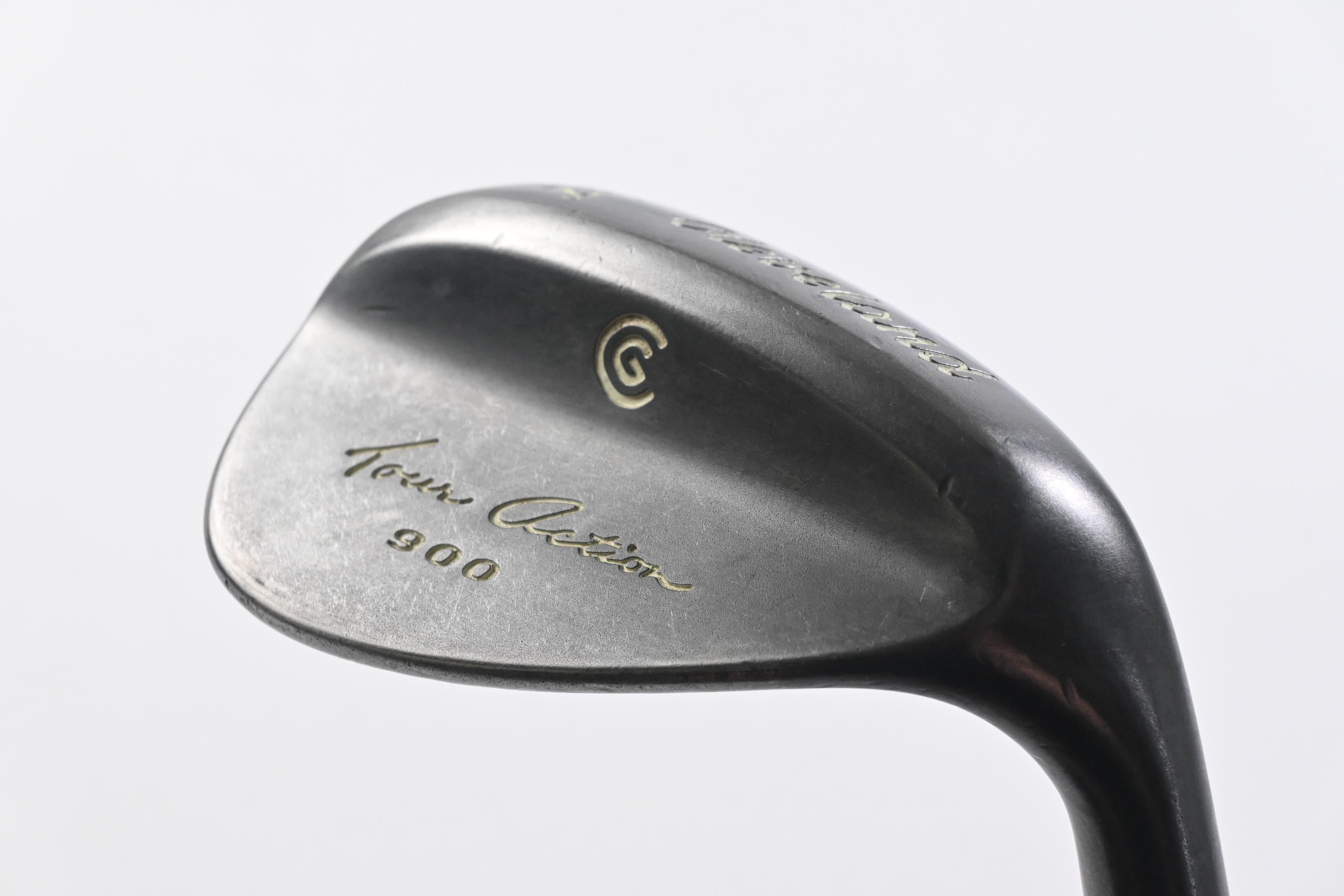 Cleveland Tour Action 900 Gap Wedge / 52 Degree / Wedge Flex Dynamic Gold