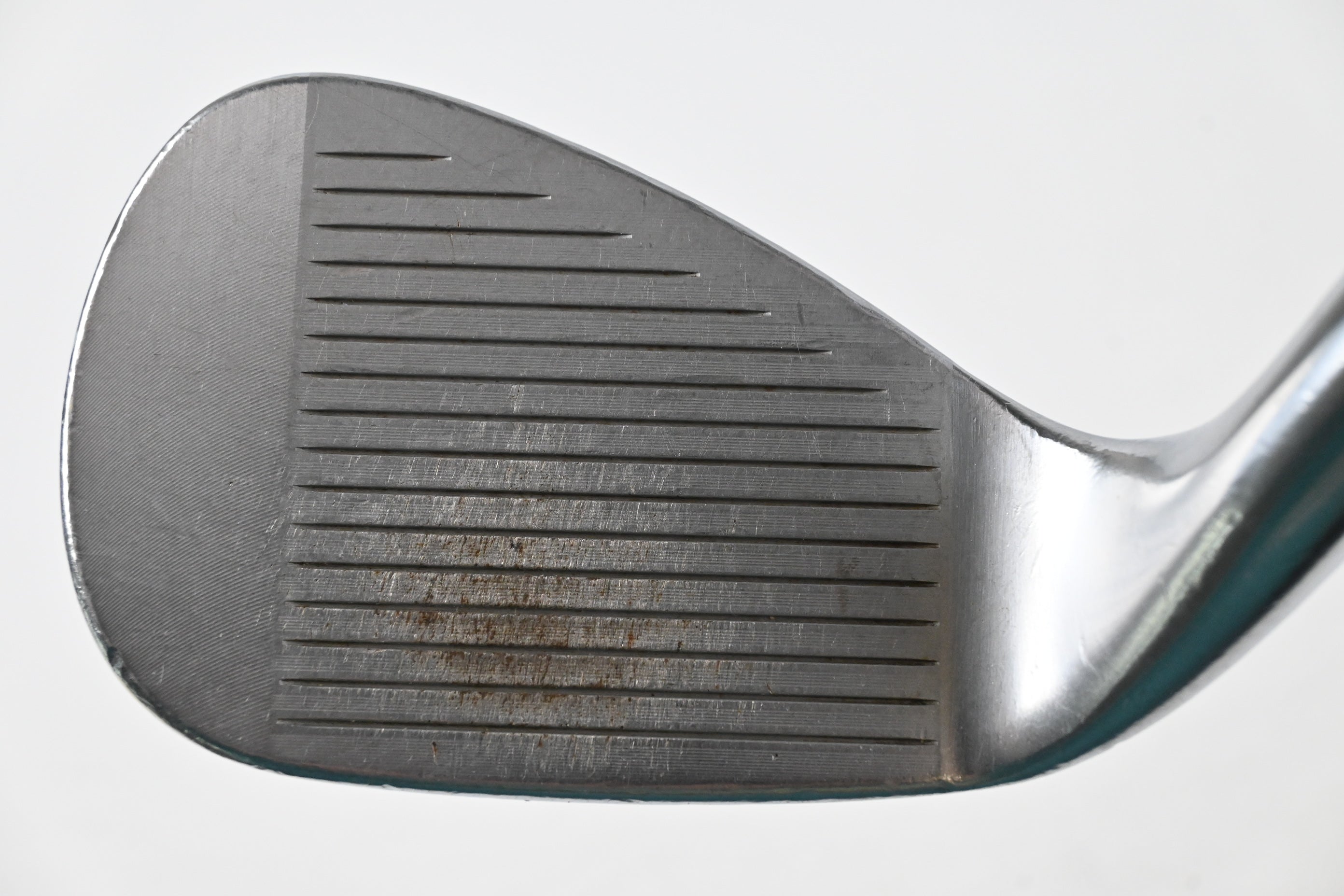 Titleist Vokey SM8 Pitching Wedge / 48 Degree / Stiff Flex Dynamic Gold Shaft
