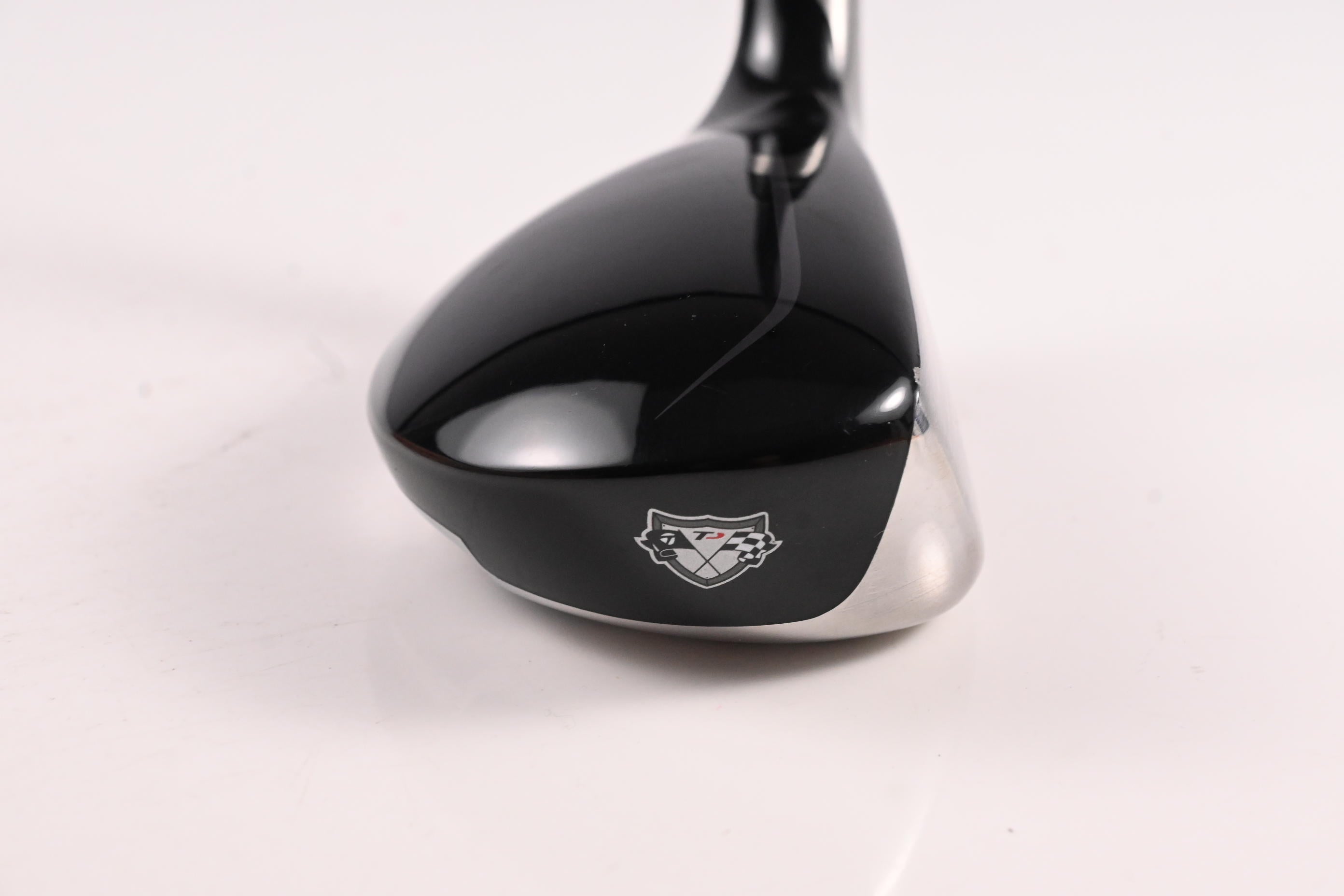 Taylormade Rescue 2009 #3 Hybrid / 19 Degree / Regular Flex VooDoo VS8 Shaft