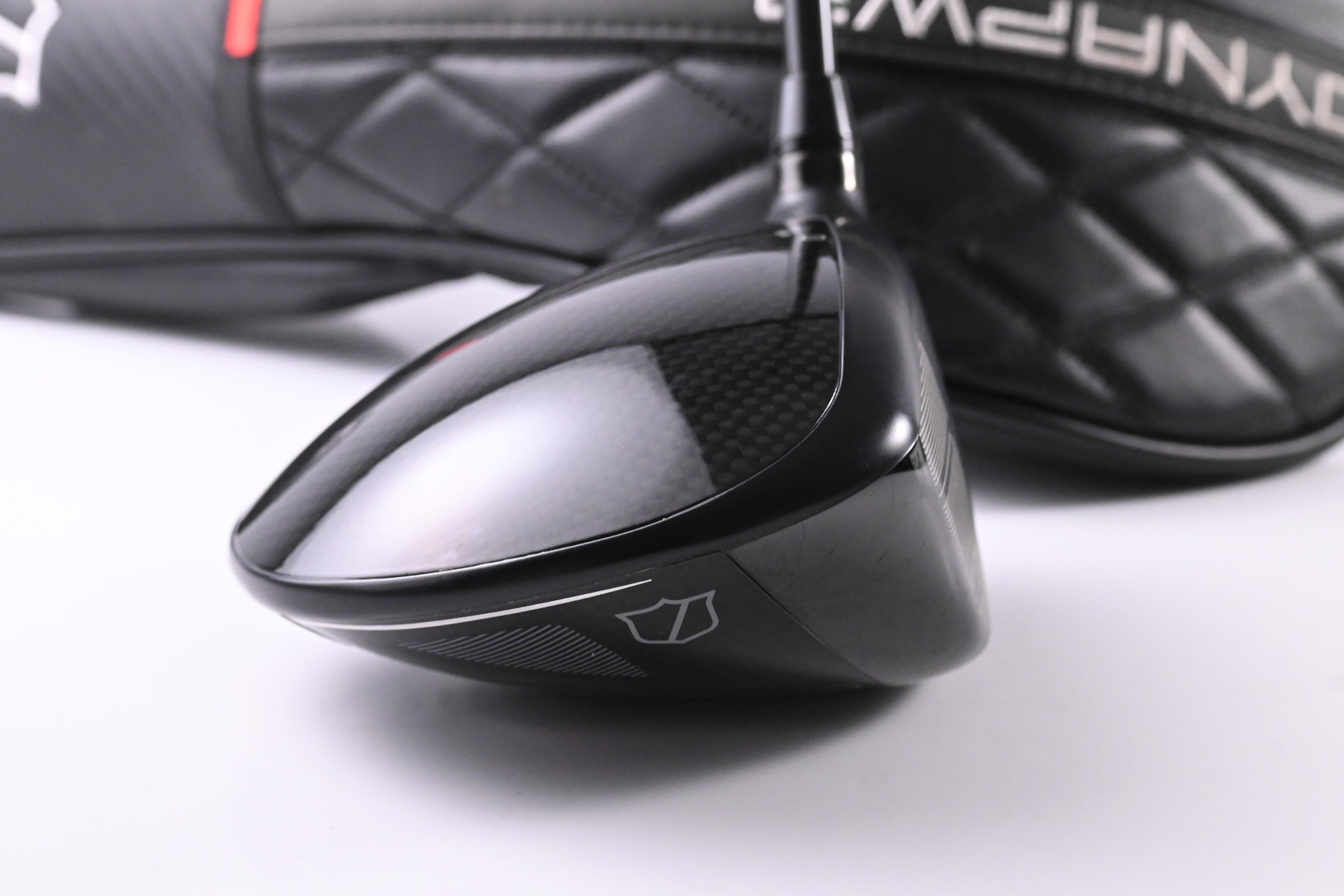 Wilson DYNAPWR 2025 LS Driver / 10.5 Degree / Stiff Flex Denali Black 60 Shaft