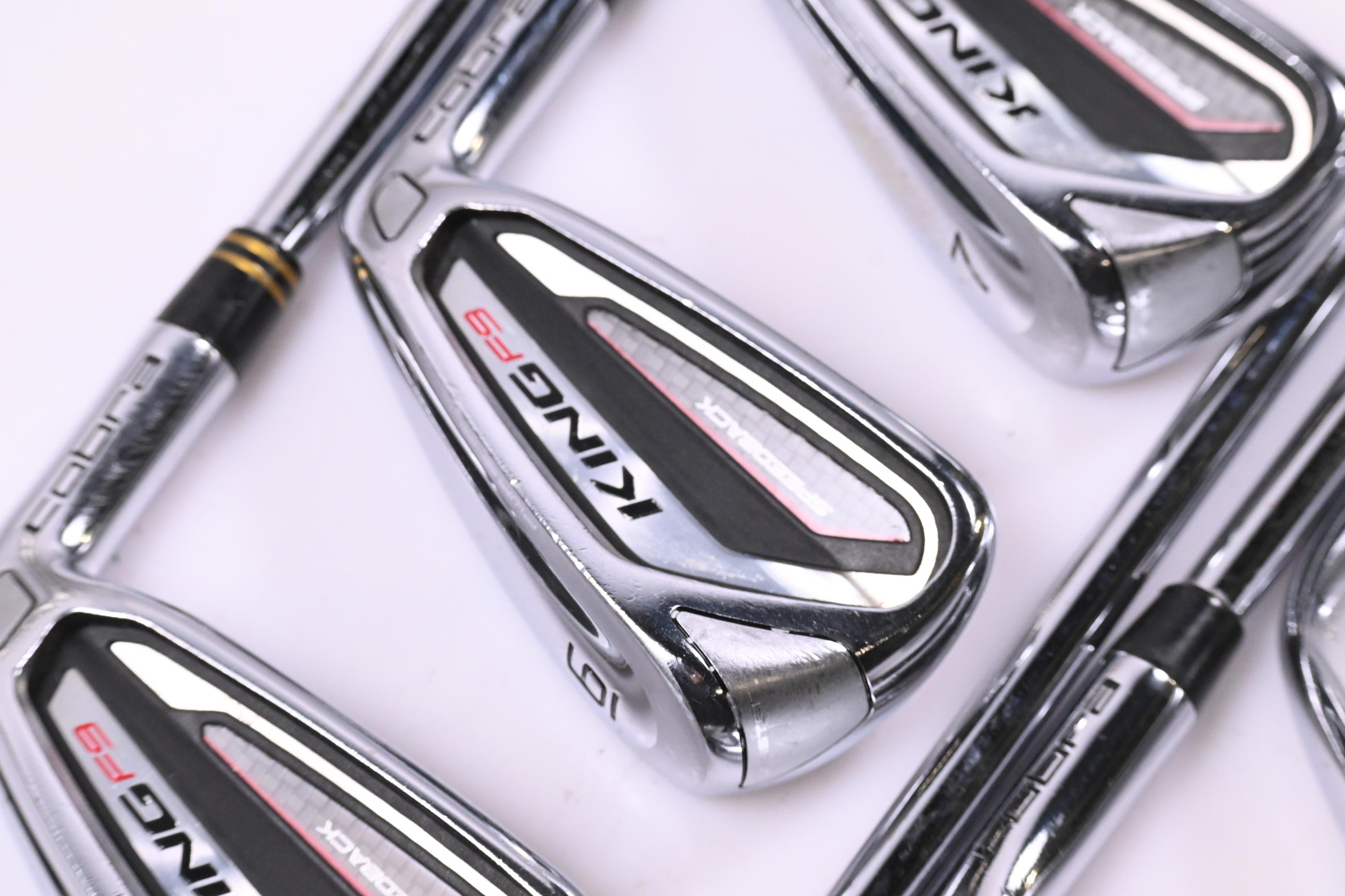 Cobra King F9 Irons / 5-PW+SW / Regular Flex KBS Tour 90 Shafts
