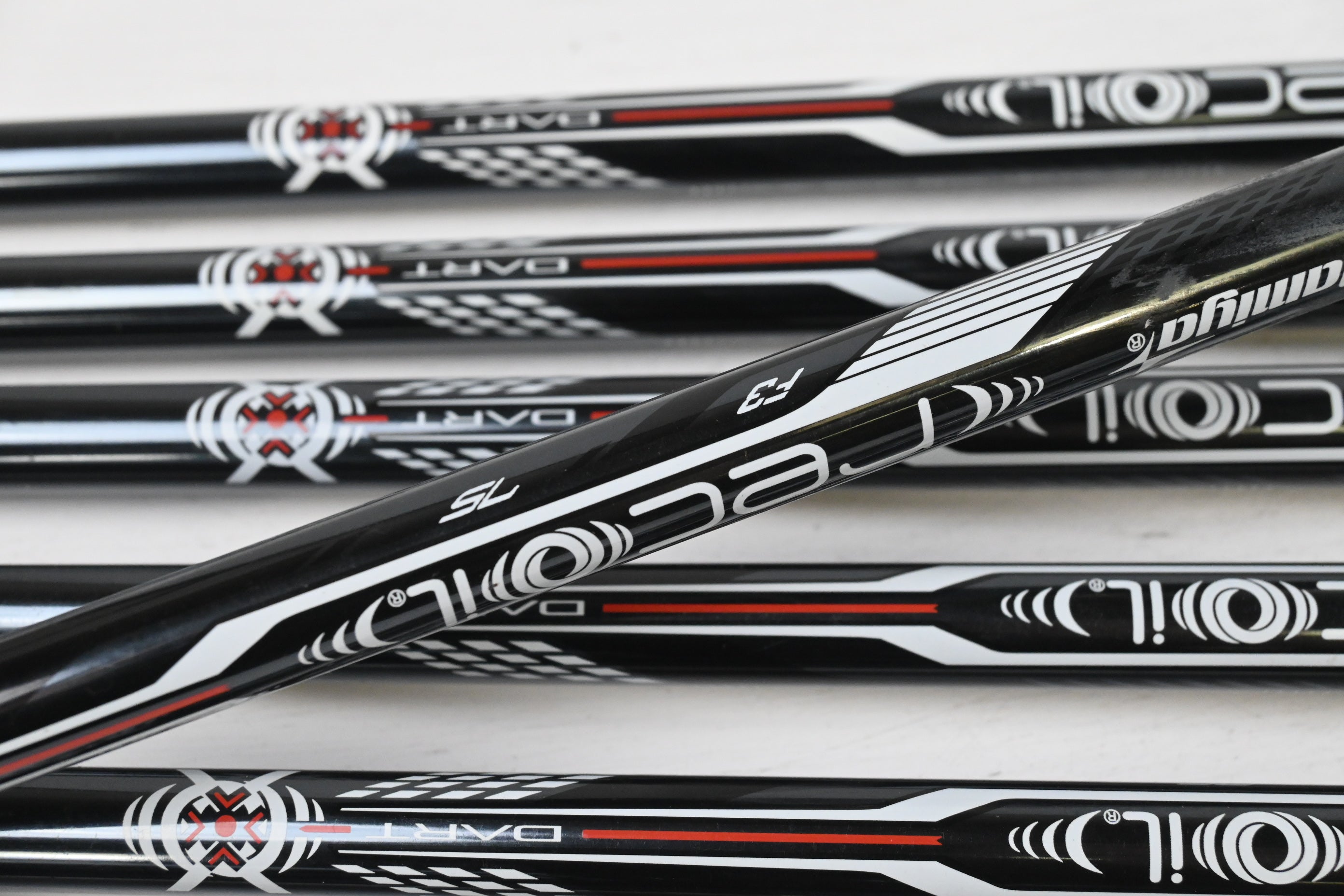 Wilson Staff Model CB 2019 Irons / 4-PW / Regular Flex UST Recoil Dart 75 Shafts