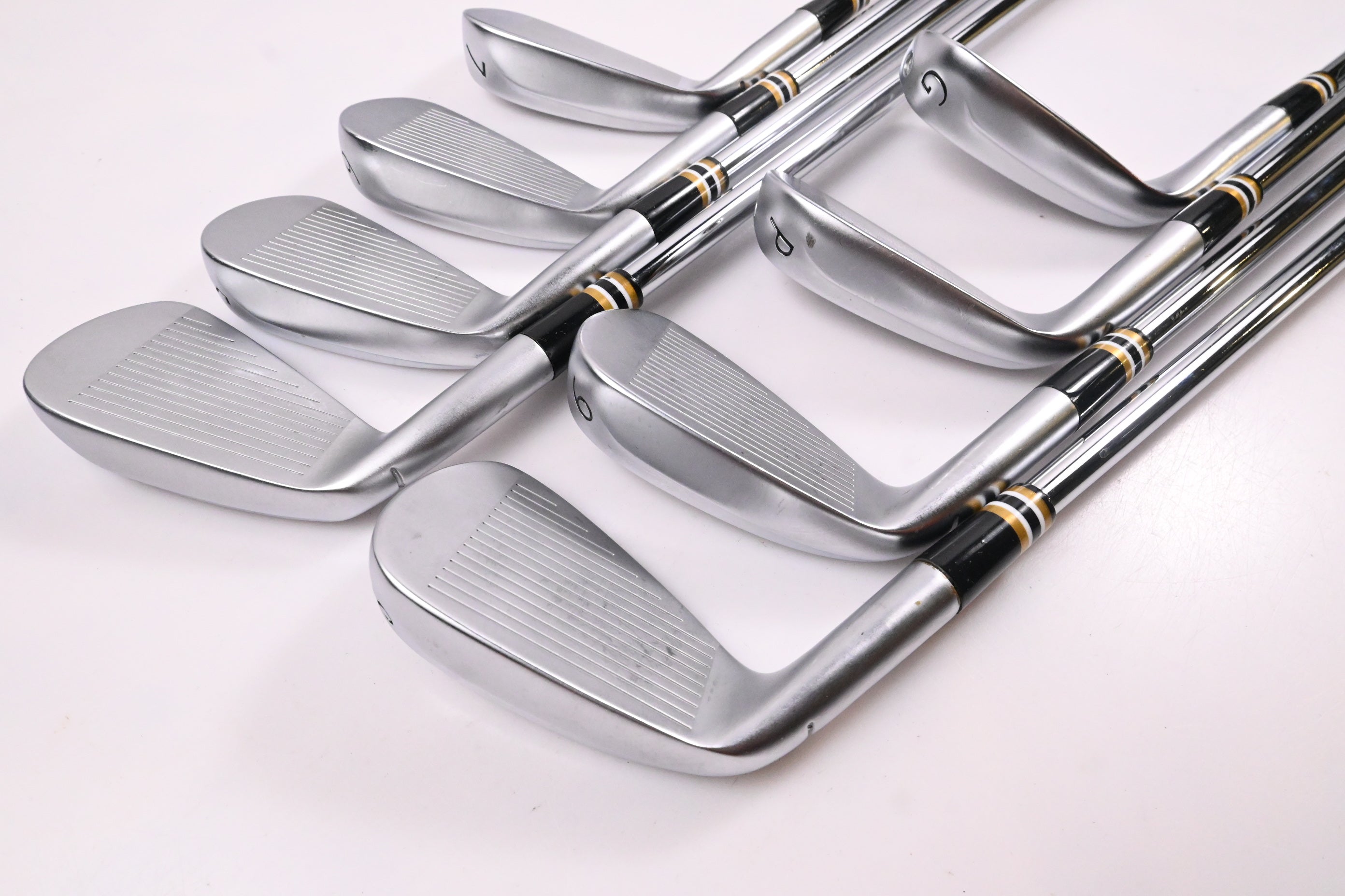 Miura IC-602 Irons / 4-PW+GW / Regular+ Flex Project X LZ 115 Shafts