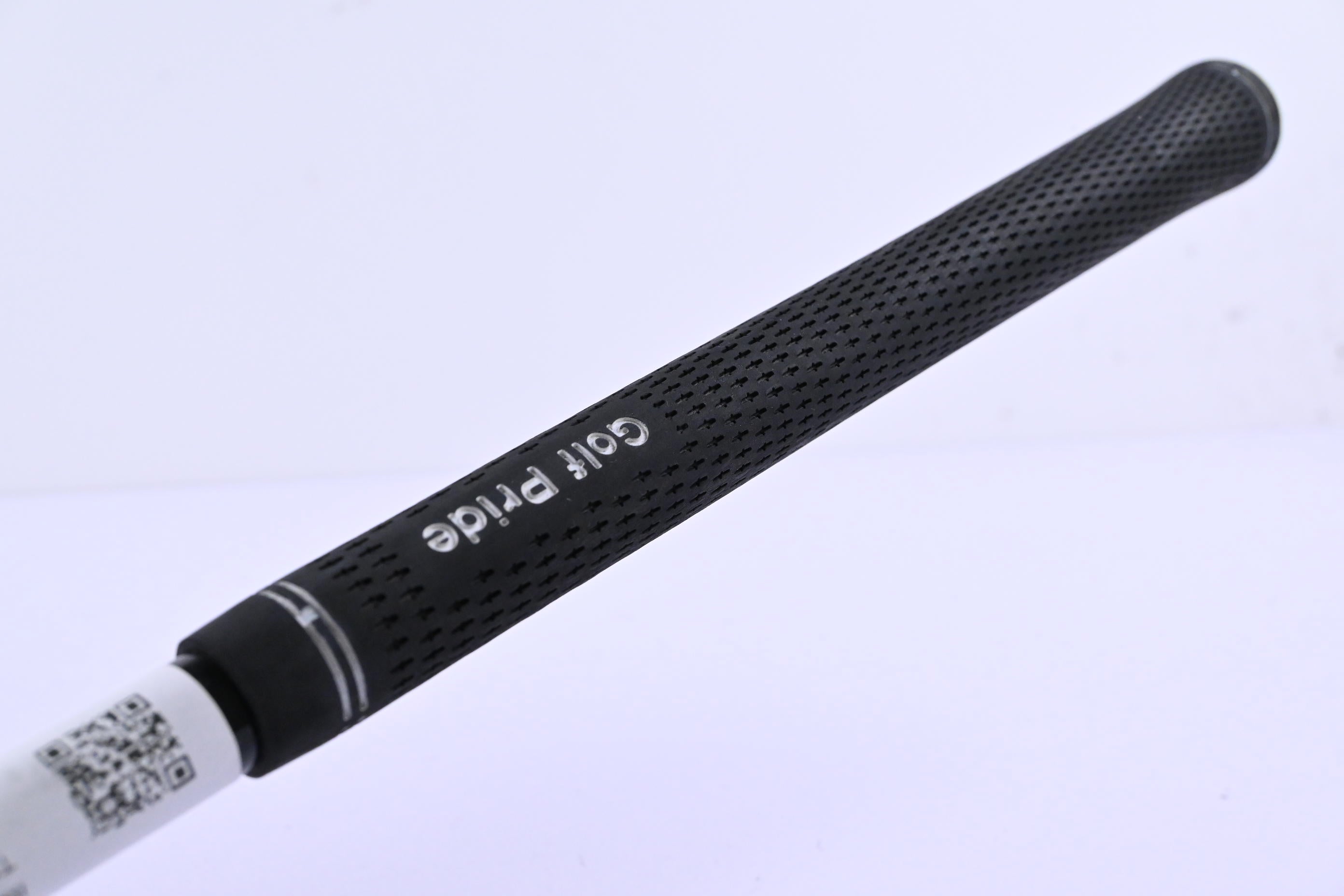 Titleist TSR3 Driver / 8 Degree / X-Flex HZRDUS Black Gen4 70 Shaft