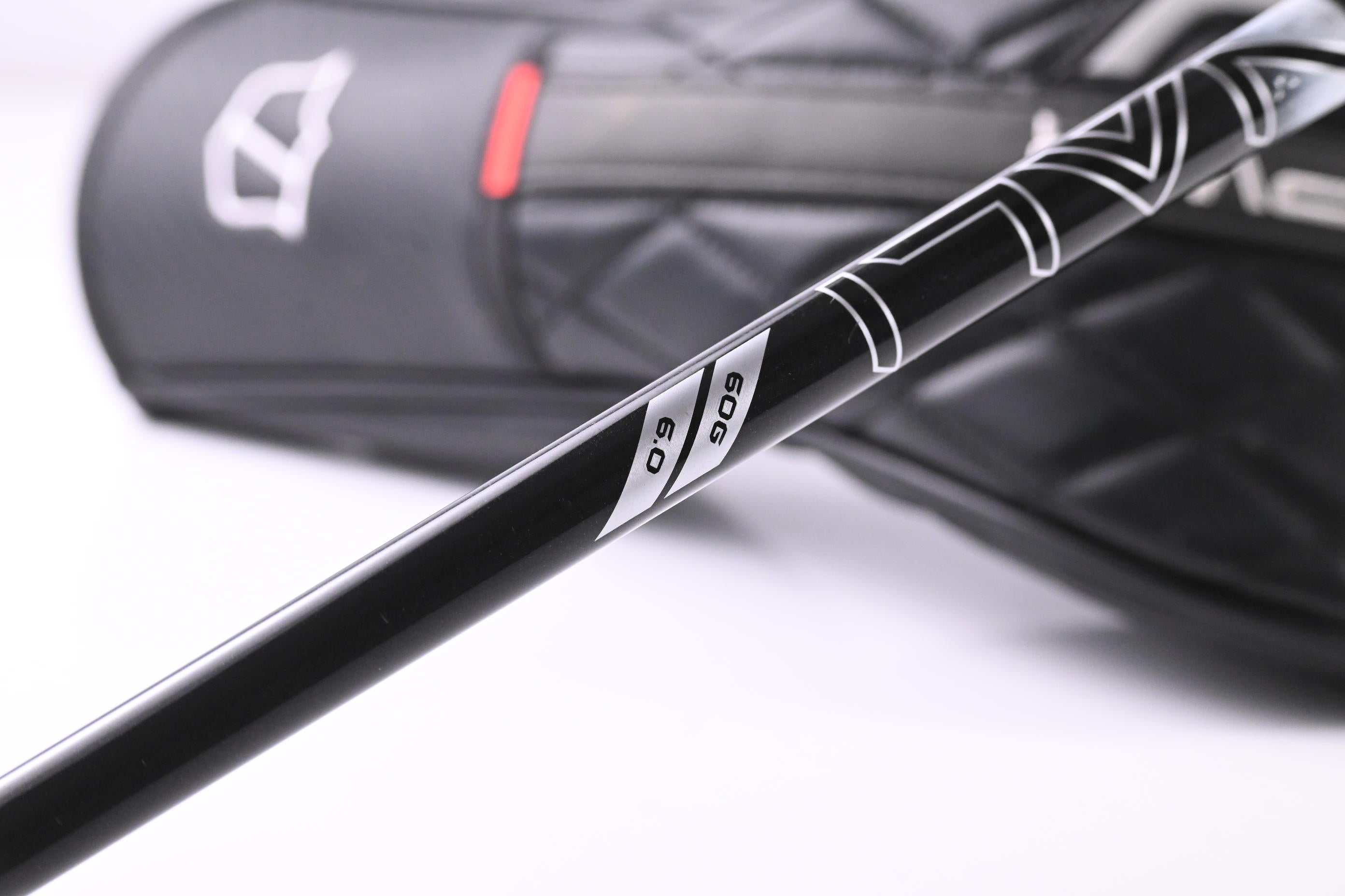 Wilson DYNAPWR 2025 LS Driver / 10.5 Degree / Stiff Flex Denali Black 60 Shaft