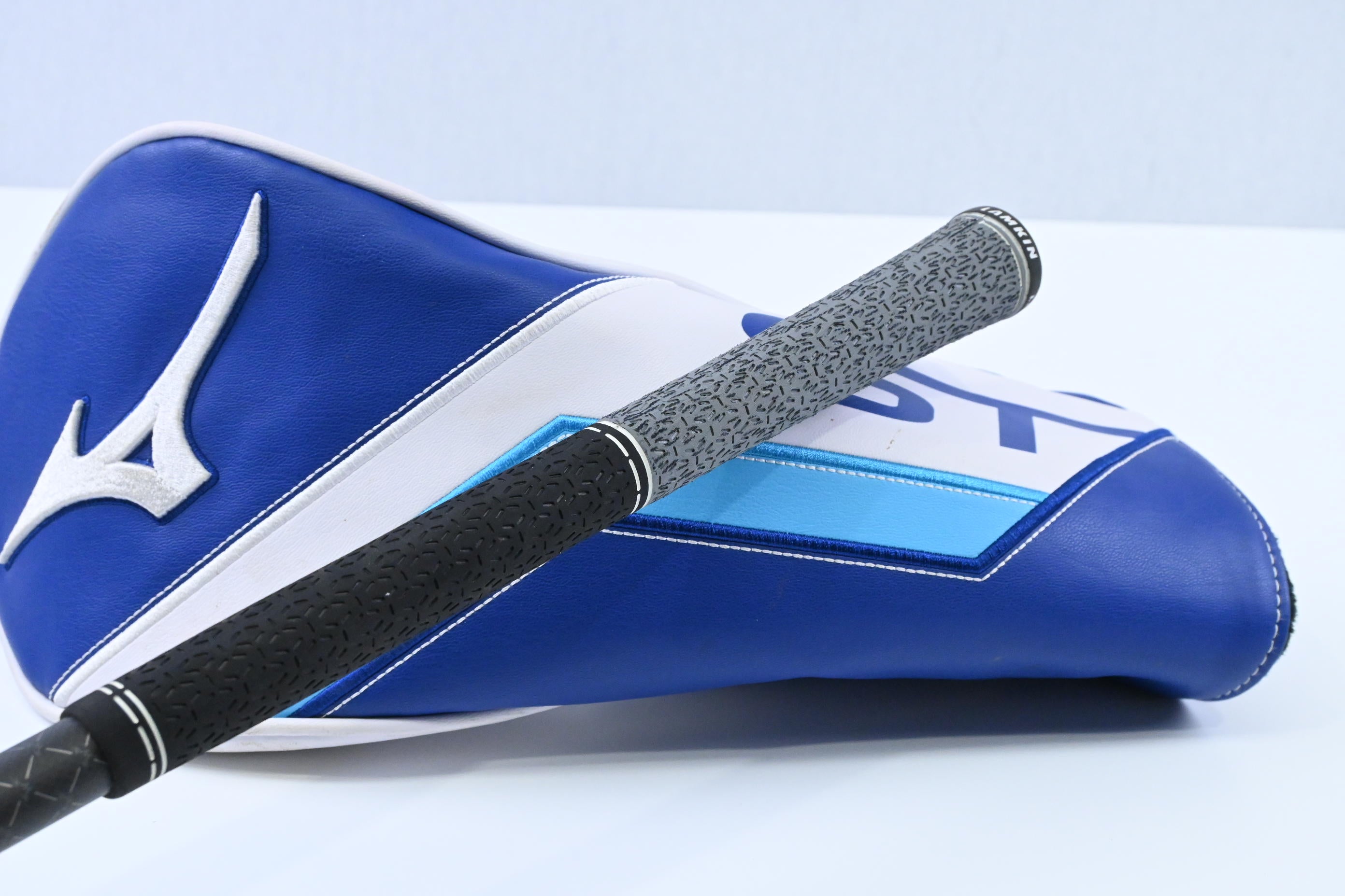 Mizuno ST-Max 230 Driver / 9.5 Degree / Regular Flex Tensei 1K Blue 65 Shaft