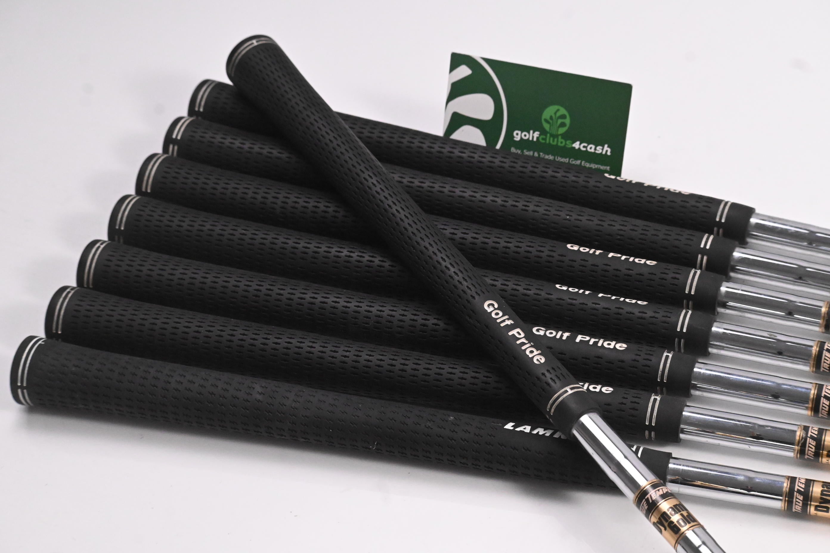 Dynamic Gold R400 Shafts / Regular Flex / Set of 8 / .355 Tip