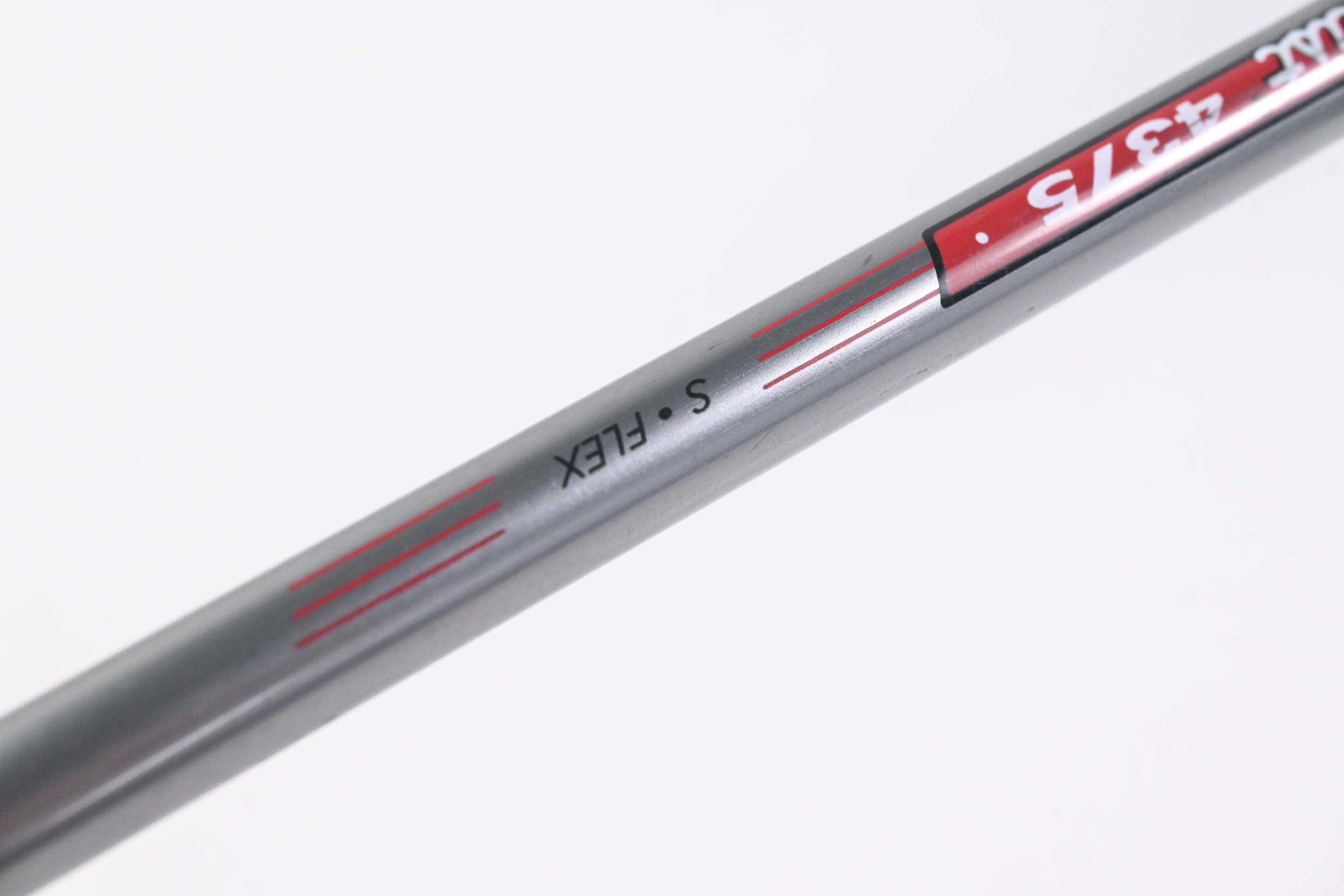 Titleist 980 F #5 Wood / 17 Degree / Stiff Flex Titleist 4375 Shaft