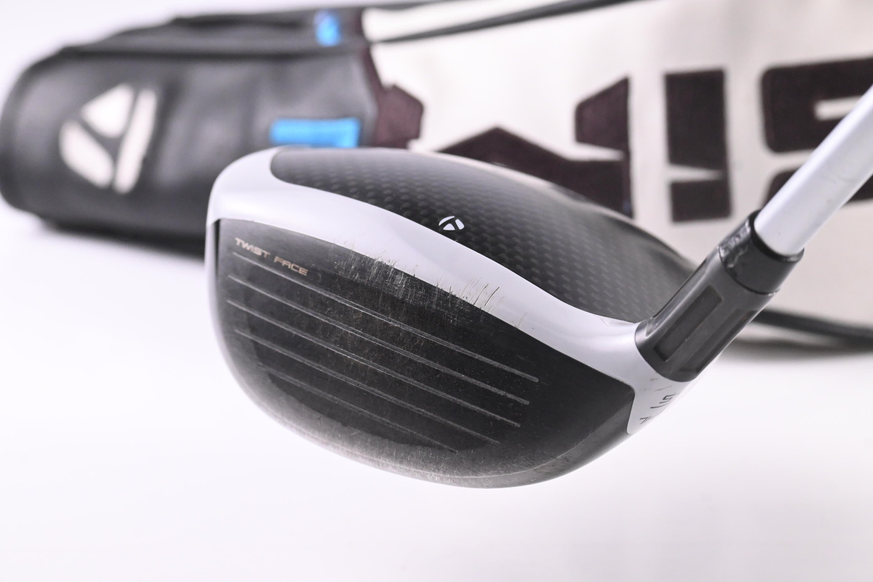 Taylormade SIM2 Max #3 Wood / 16.5 Degree / Regular Flex Fujikura Vista Pro 65 Shaft