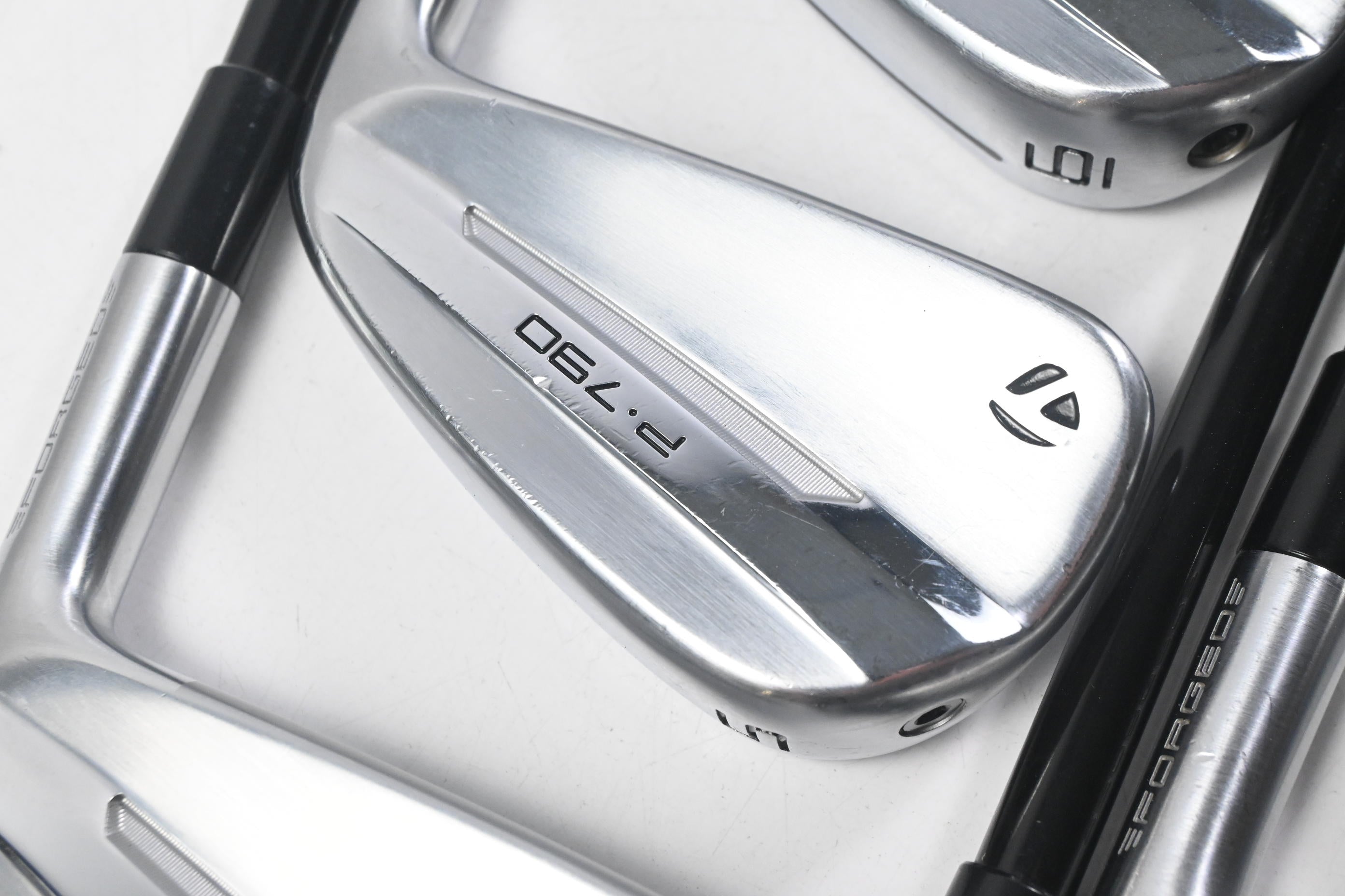 Taylormade P790 2025 Irons / 4-PW / Regular Flex MMT 65 Shafts