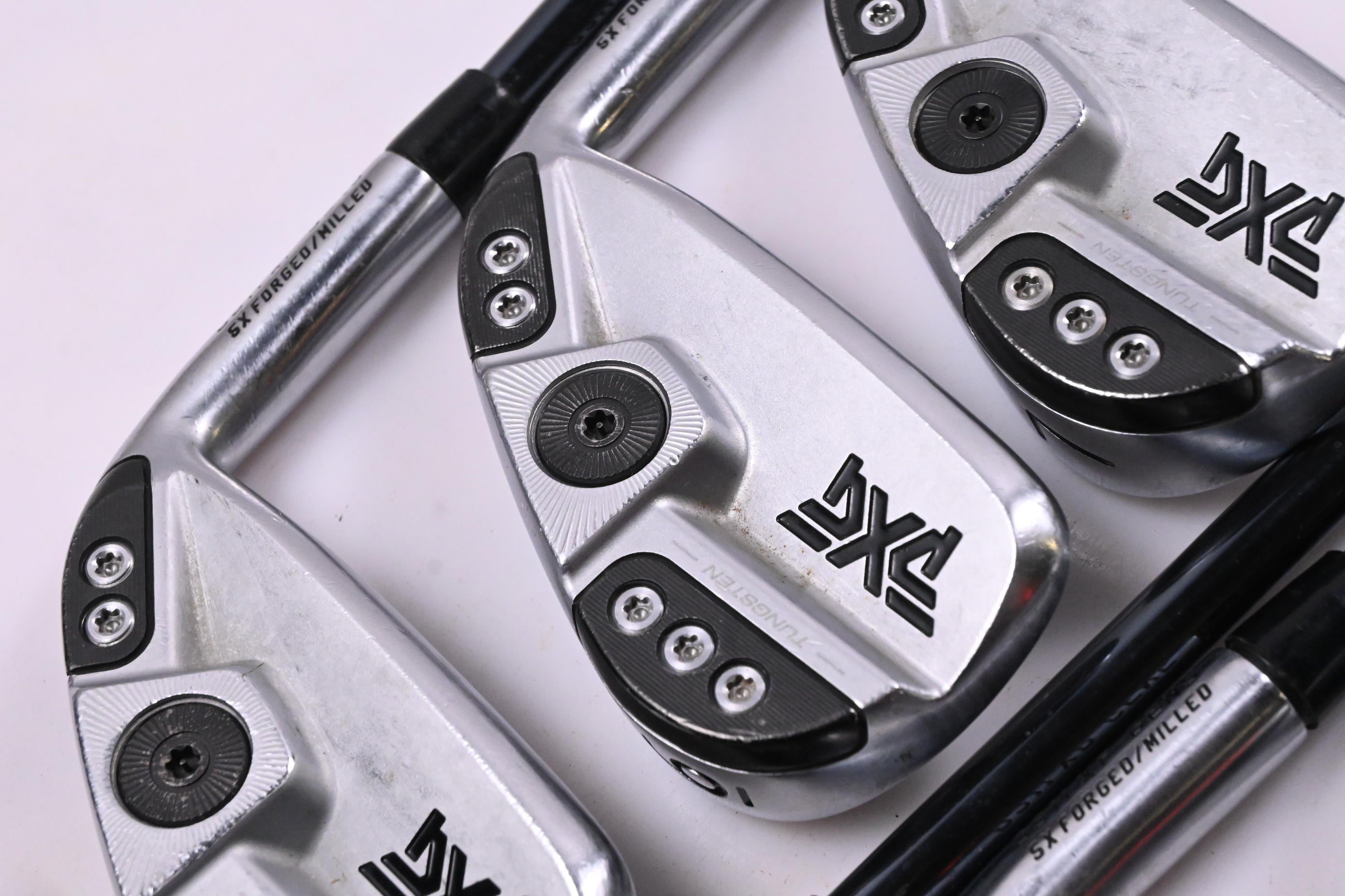 PXG 0311 XP Gen5 Irons / 5-PW+GW / Regular Flex UST Mamiya Recoil Dart 75 Shafts