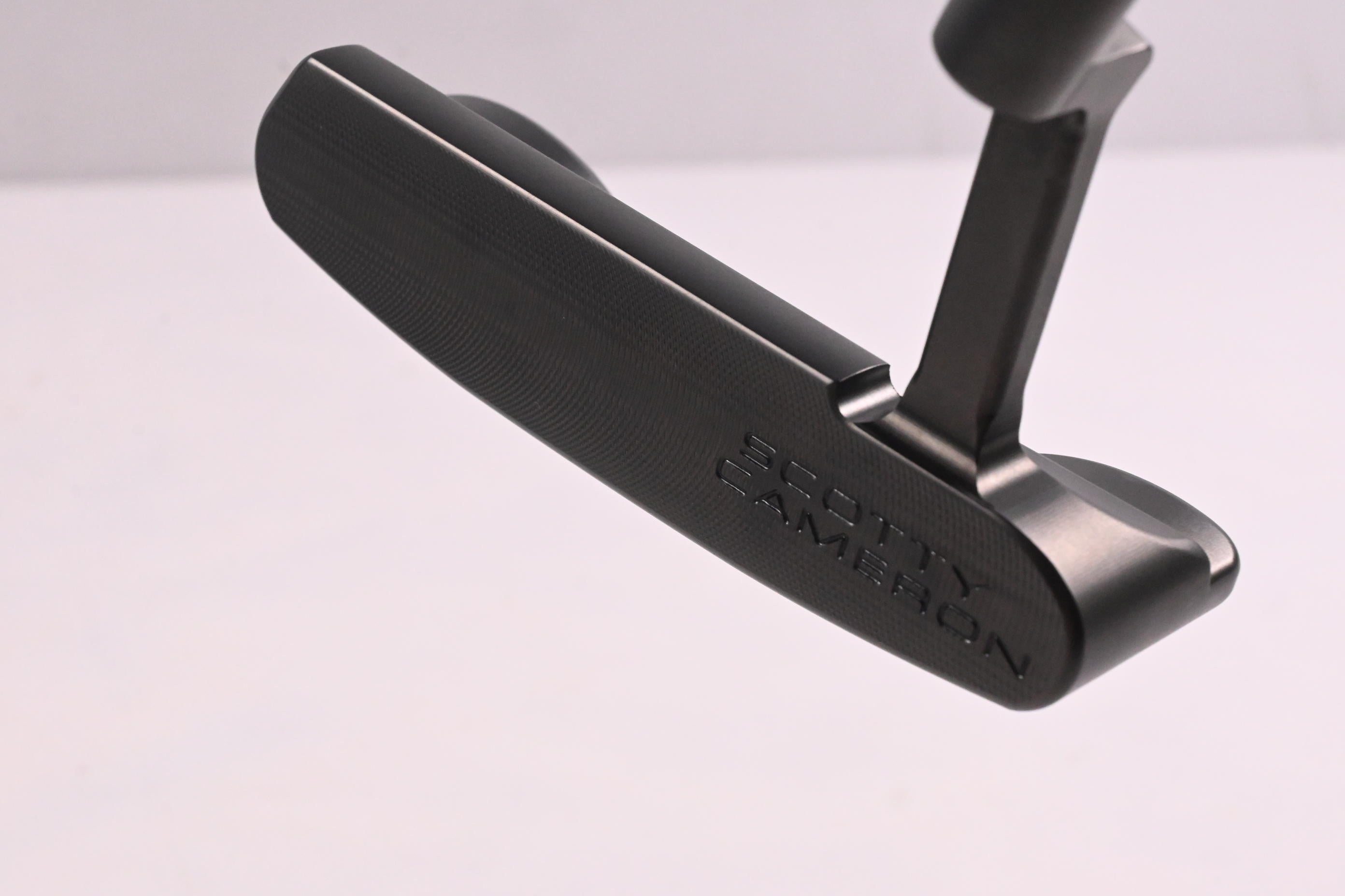 Scotty Cameron Special Select Jet Set Newport + Putter / 35 Inch