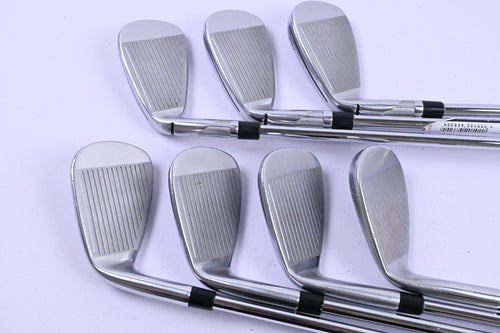 Taylormade Qi Irons / 6-PW+GW+SW / Regular Flex KBS Max MT 85 Shafts