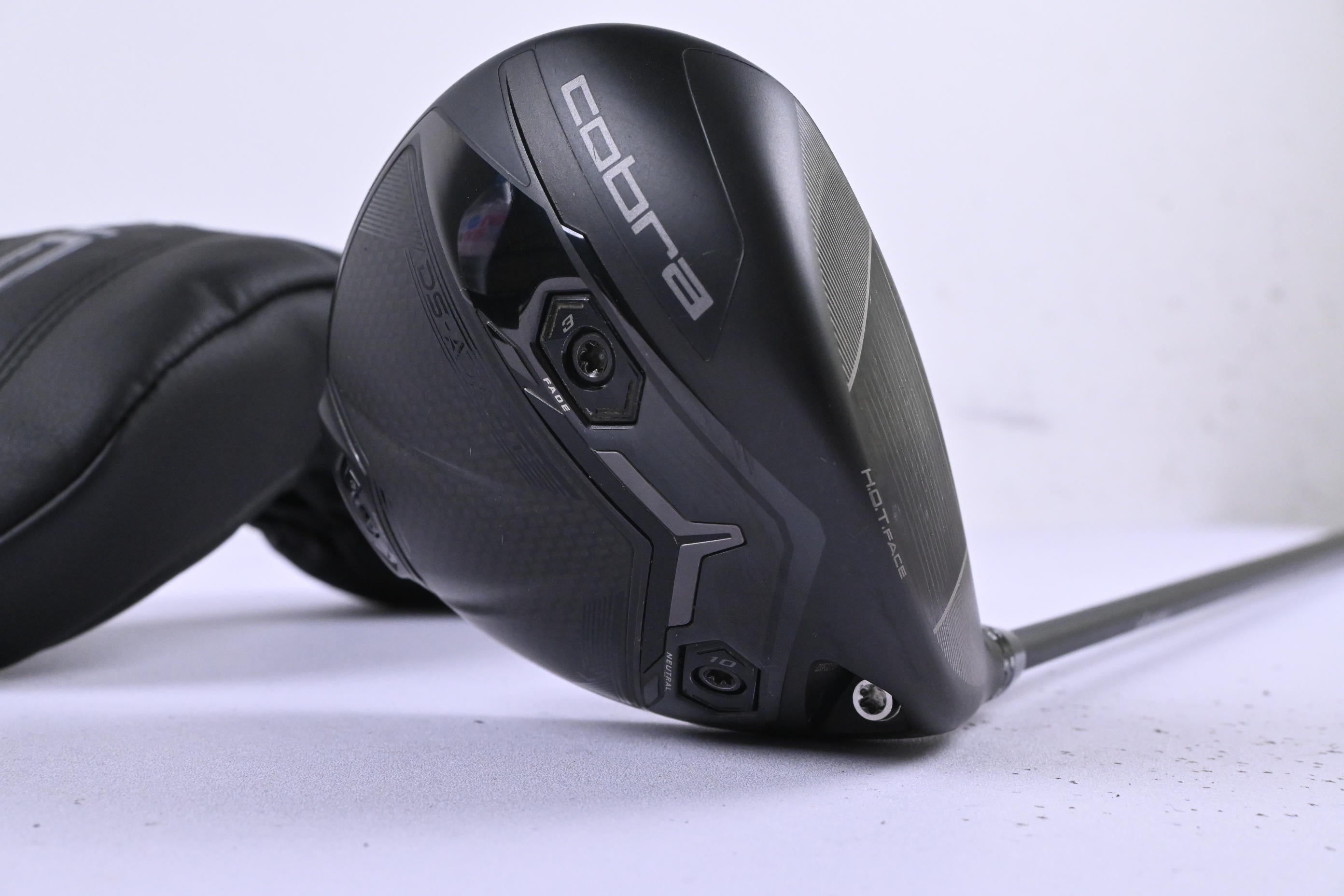 Cobra DS-Adapt LS Driver / 9 Degree / X-Flex Denali Frost Black 60 Shaft