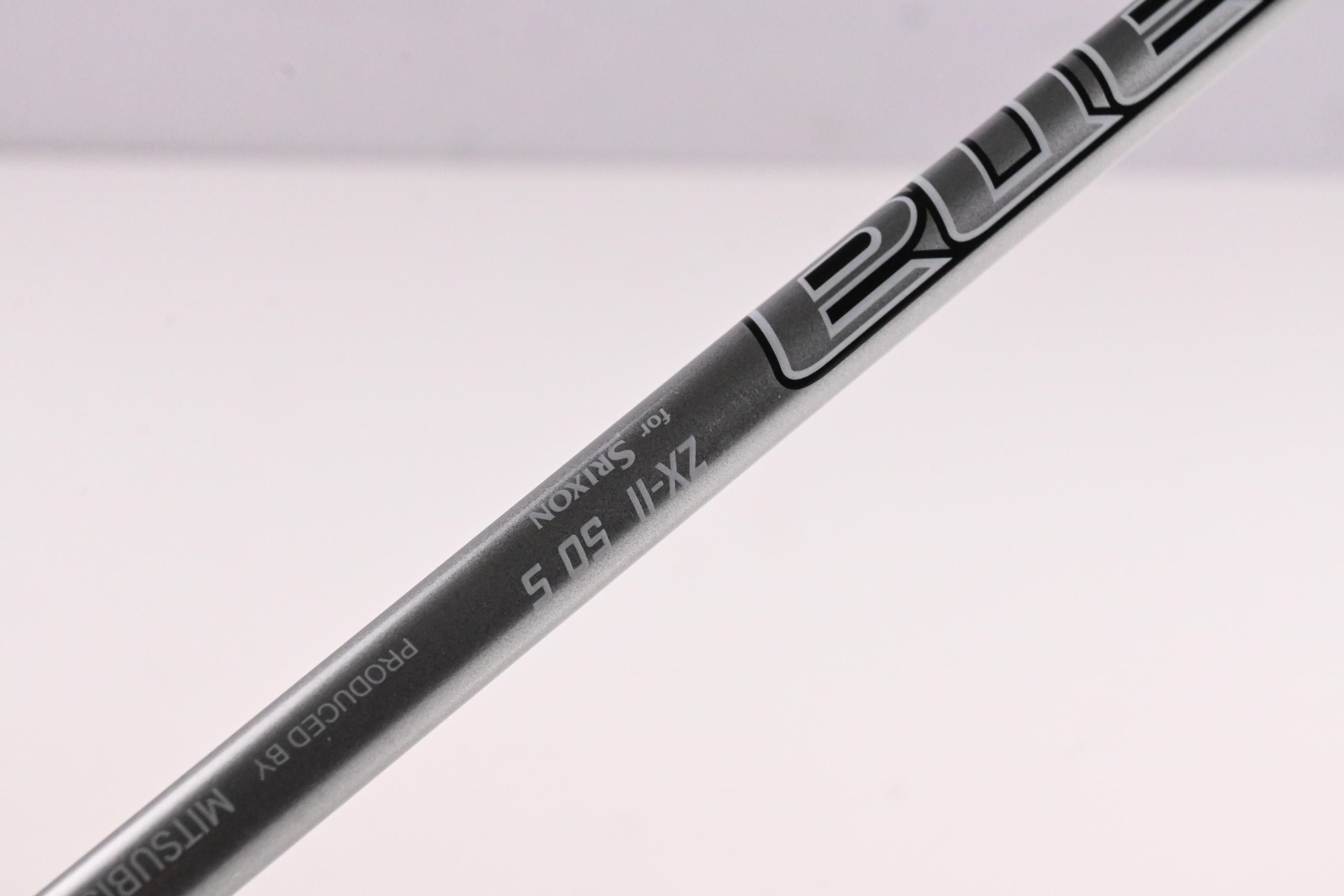 Left Hand Srixon ZX7 Mk II 2023 Driver / 10.5 Degree / Stiff Flex Diamana ZX-II