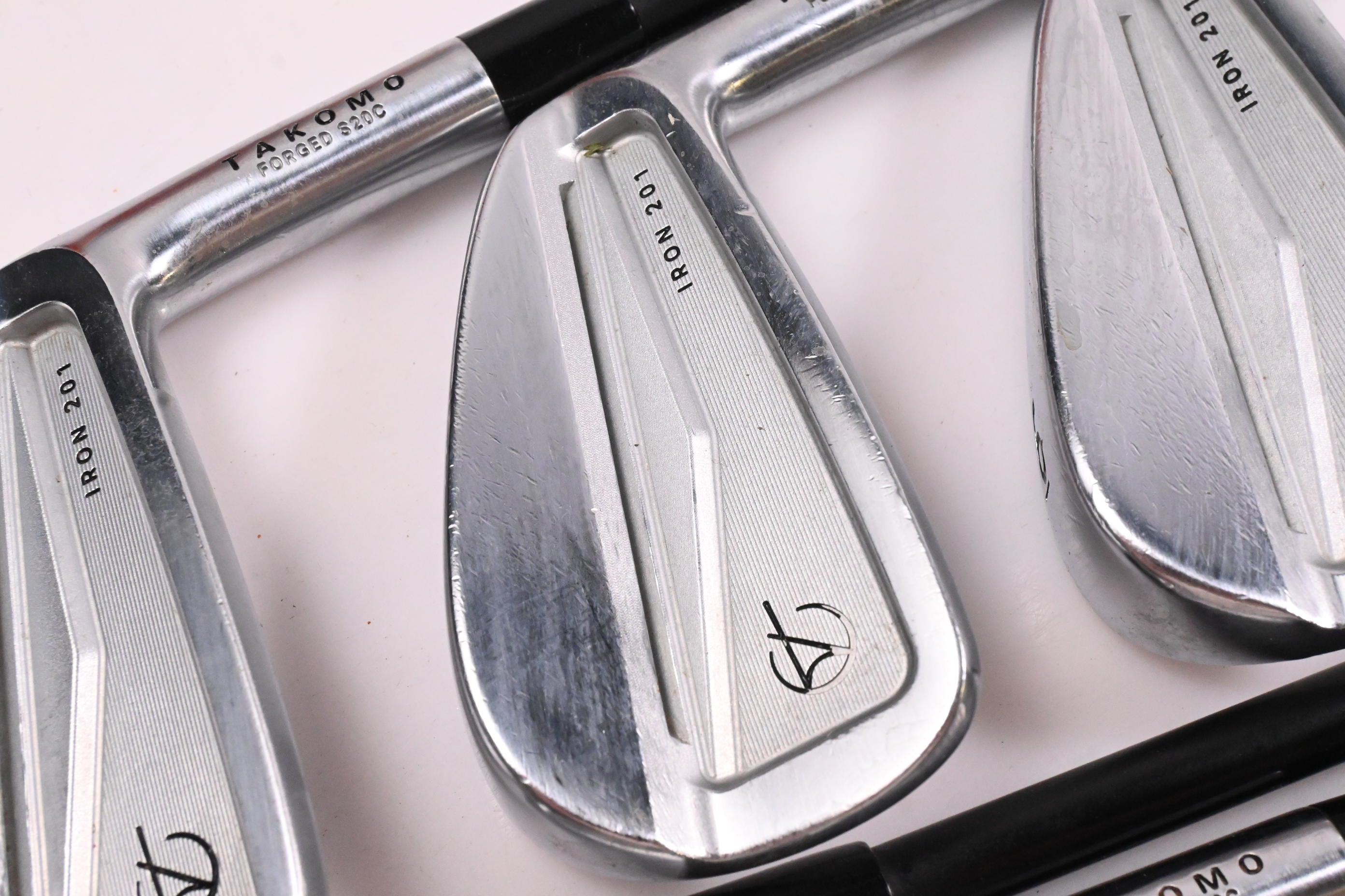 Takomo 201 Irons / 4-PW / Stiff Flex KBS PGI 80 Shafts
