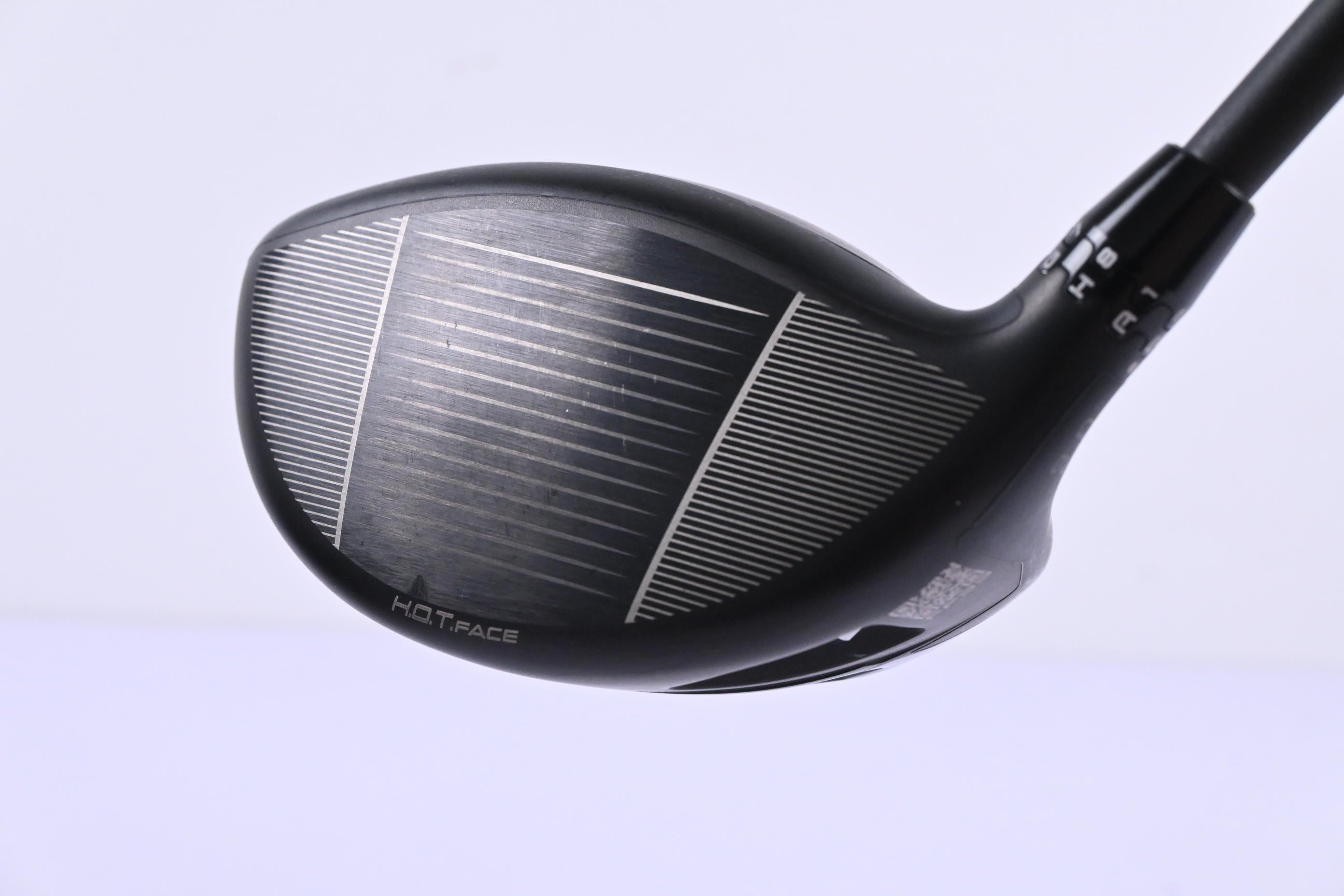 Cobra DS-Adapt LS Driver / 9 Degree / X-Flex Denali Frost Black 60 Shaft