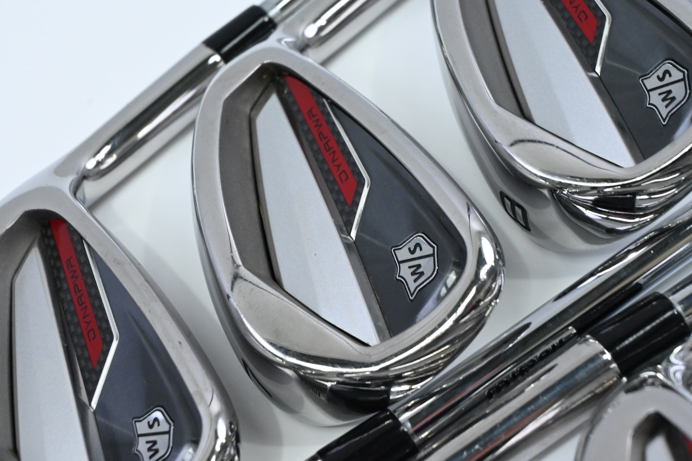 Wilson DYNAPWR Irons / 6-PW+GW+SW / Regular Flex Dynamic Gold 95 R300 Shafts