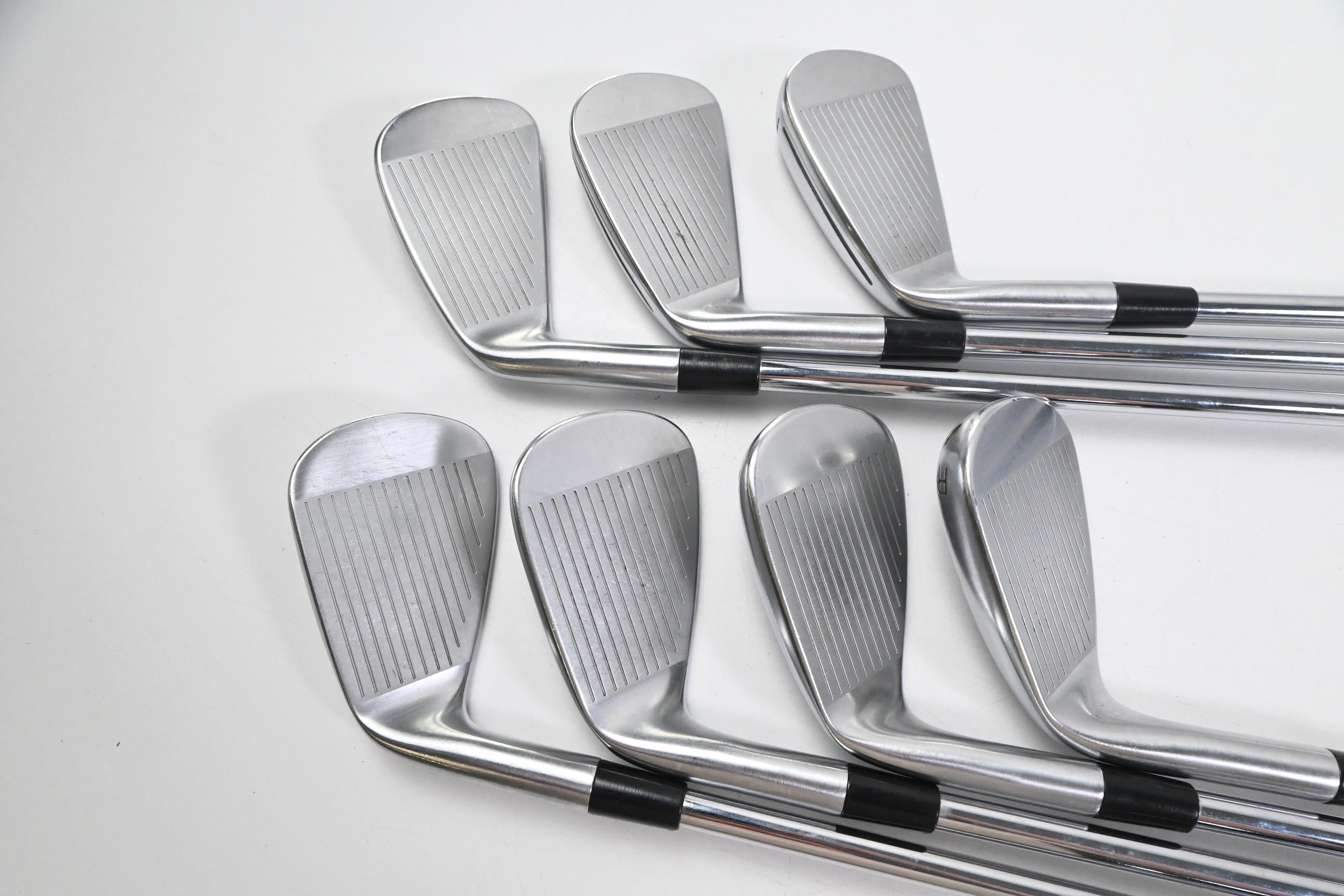 Taylormade P790 2025 Irons / 5-PW+GW / Regular Flex KBS MAX MT 85 Shafts