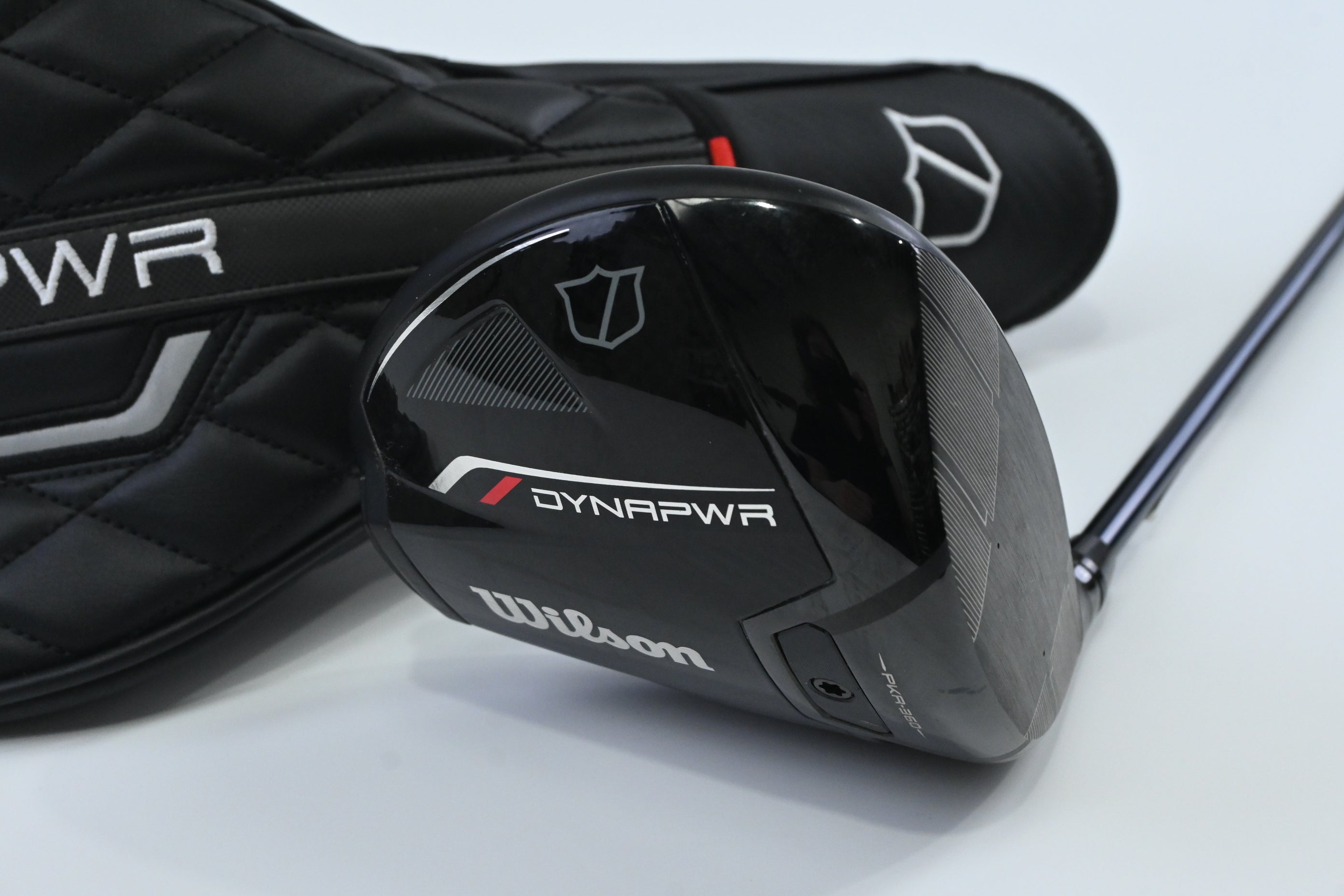 Wilson DYNAPWR 2025 Carbon Driver / 9 Degree / Stiff Flex Fujikura Ventus Blue 5