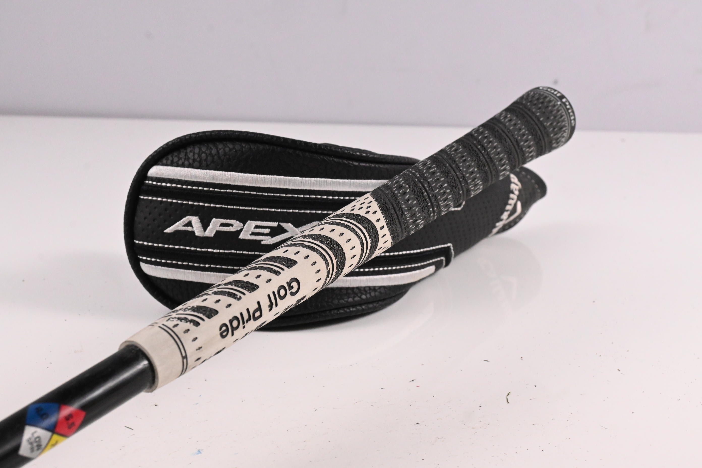 Callaway Apex UW #3 Hybrid / 19 Degree / Regular Flex HZRDUS Smoke RDX Black 70
