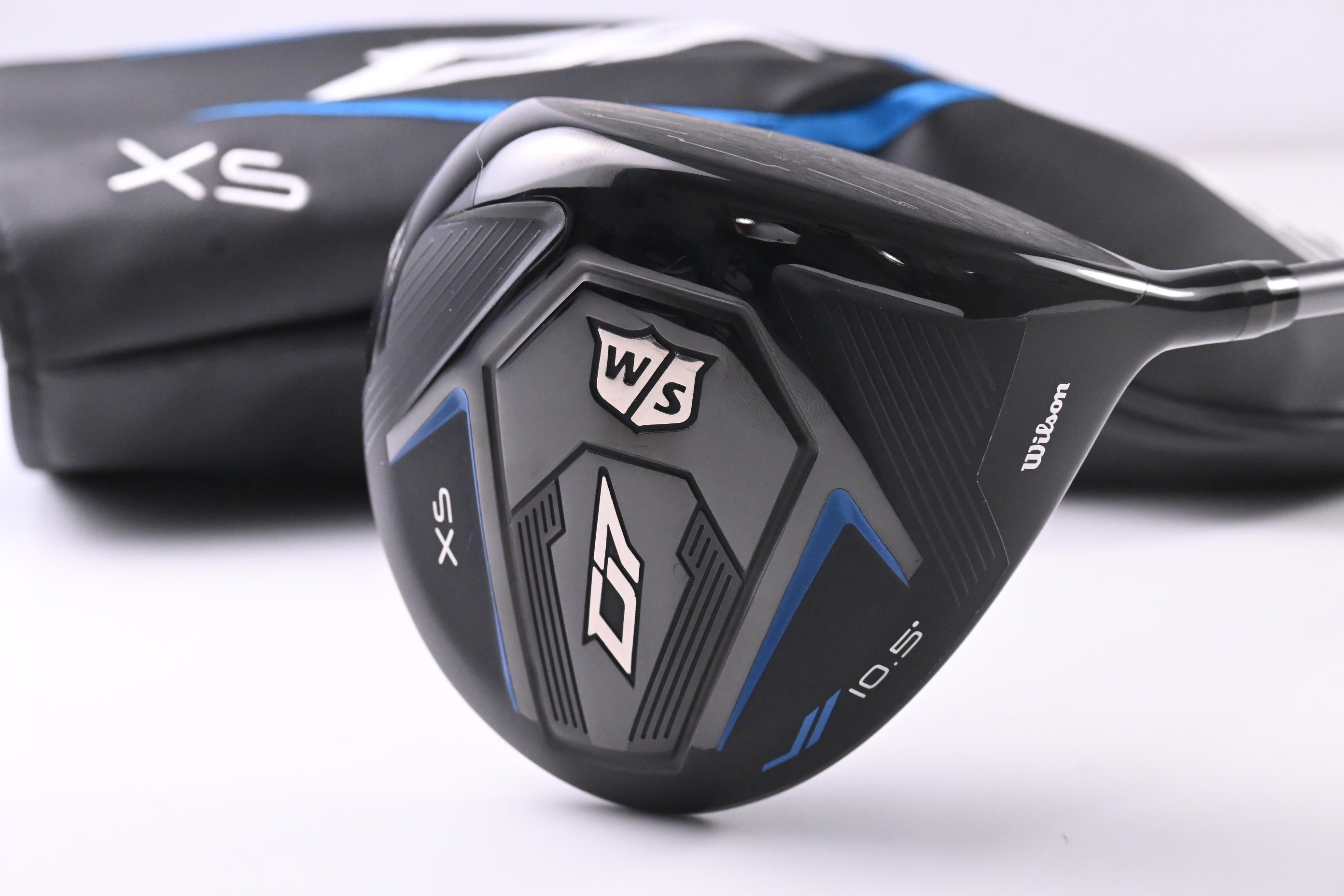 Wilson Staff D7 Driver / 10.5 Degree / Regular Flex UST Mamiya Helium Shaft