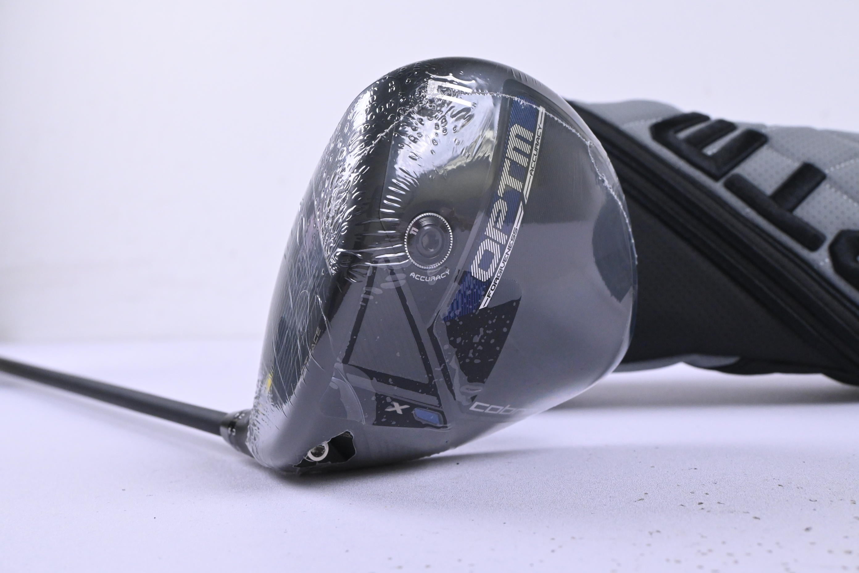 Left Hand Cobra OPTM X Driver / 10.5 Degree / X-Flex Kai'li Dark Waves White 60