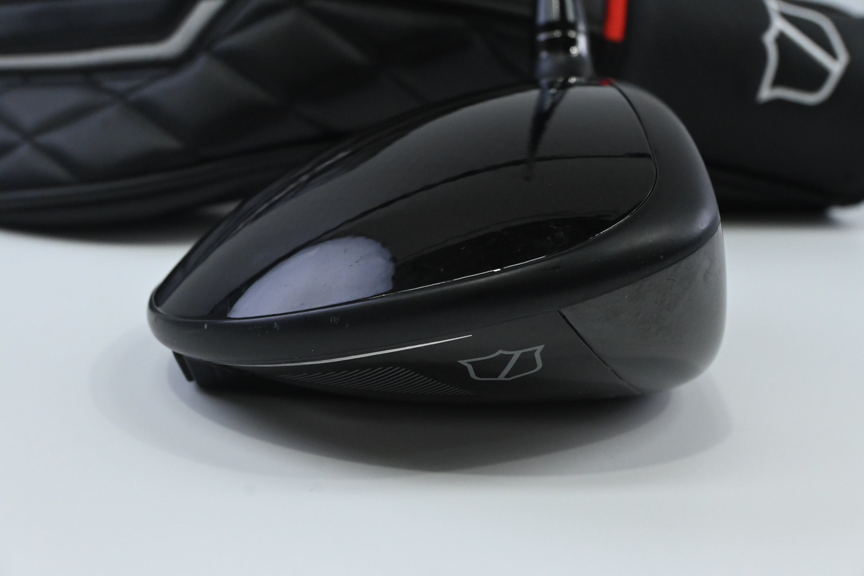 Wilson DYNAPWR 2025 Carbon Driver / 9 Degree / Stiff Flex Fujikura Ventus Blue 5