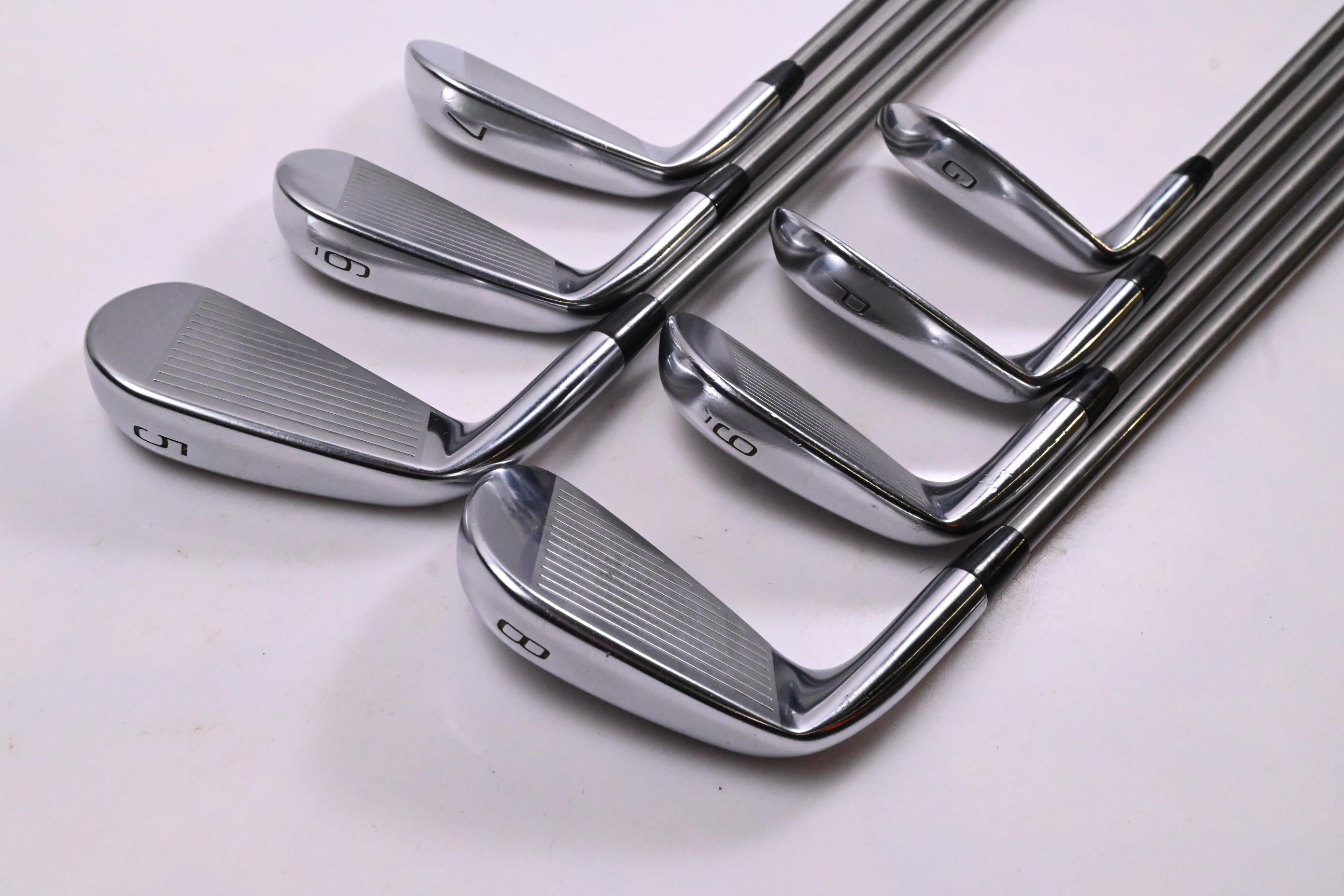 Mizuno Pro 225 Irons / 5-PW+GW / Regular Flex Aerotech Steel Fiber 95 Shafts