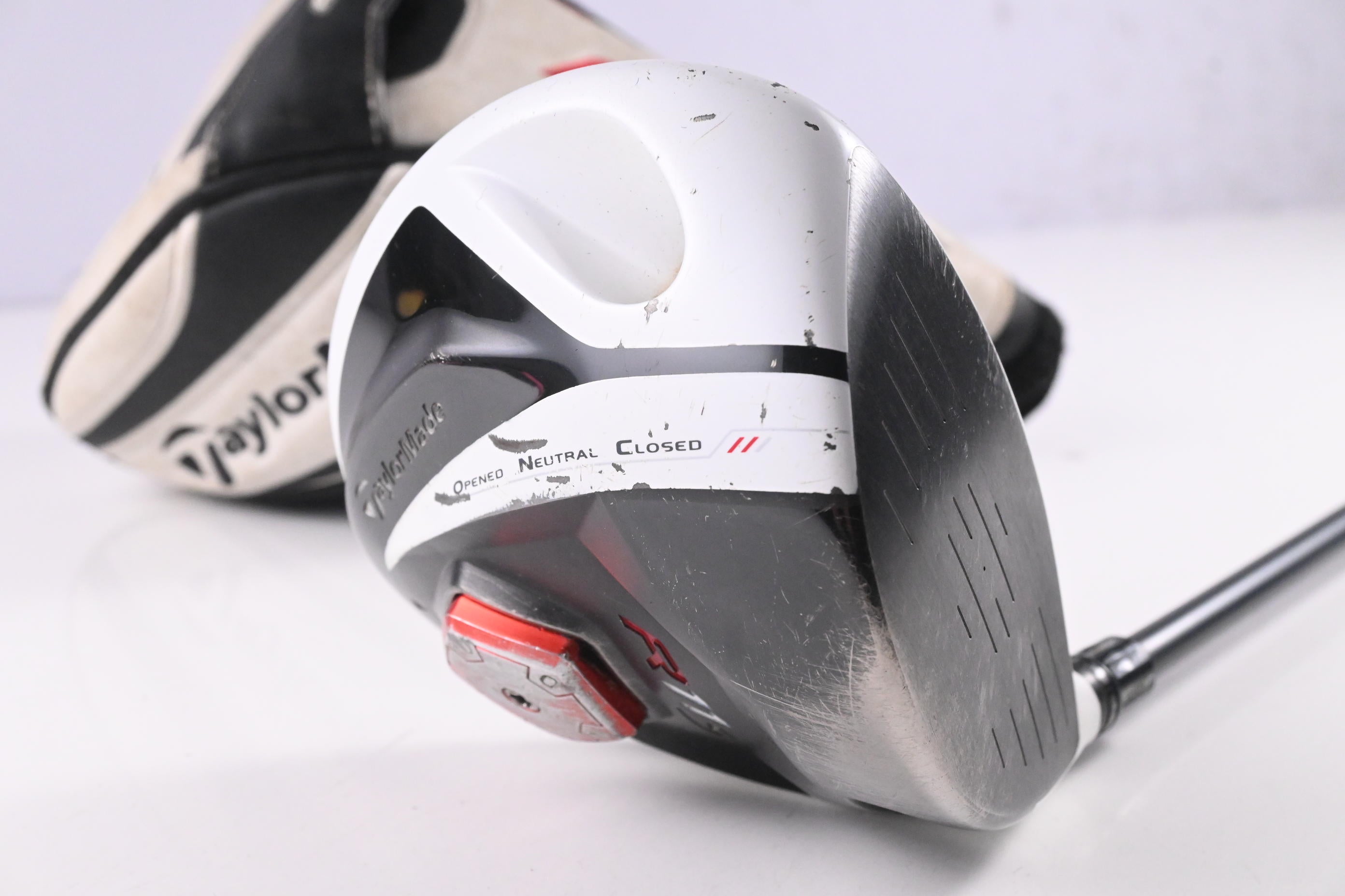 Taylormade R11S Driver / 9 Degree / Regular Flex Aldila RIP Phenom 60 Shaft