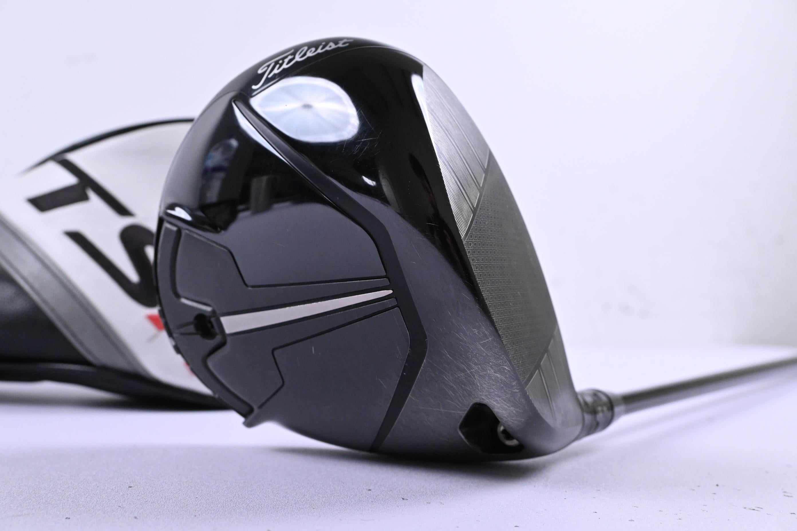 Titleist TSR3 Driver / 9 Degree / Stiff Flex HZRDUS Black Gen4 60 Shaft