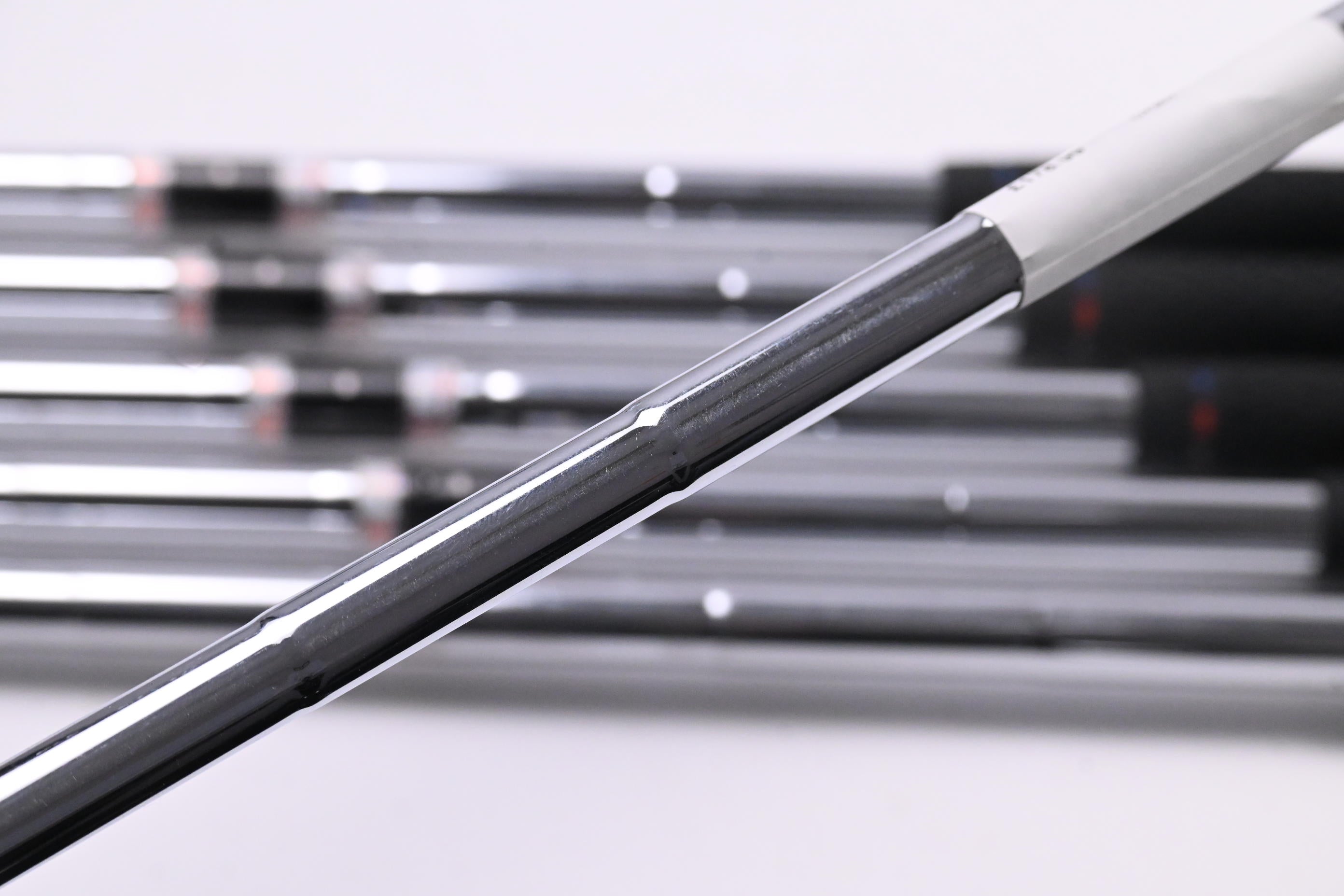 Cobra AMP Cell Irons / 4-9i / Regular Flex True Temper Dynalite 90 Shafts
