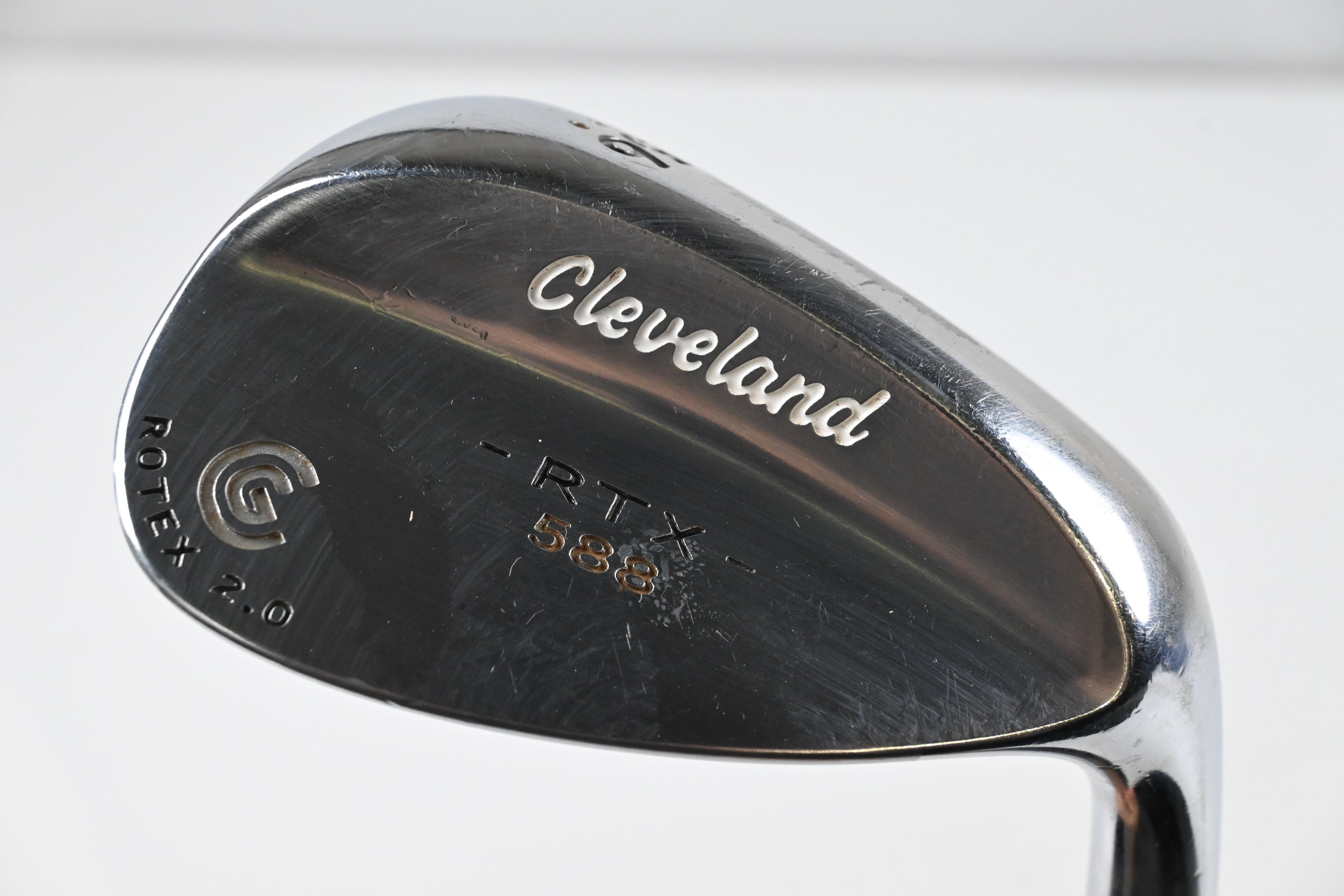 Cleveland 588 RTX 2.0 Sand Wedge / 56 Degree / Wedge Flex Dynamic Gold Shaft