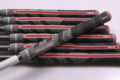 Mizuno Pro 225 Irons / 5-PW+GW / Regular Flex Aerotech Steel Fiber 95 Shafts