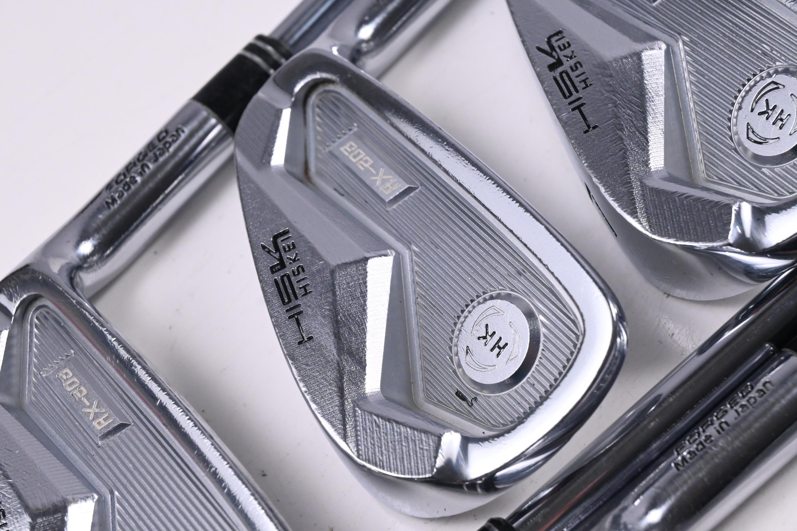 Hiskei AX-203 Irons / 5-PW / Stiff Flex KBS Tour 90 Shafts