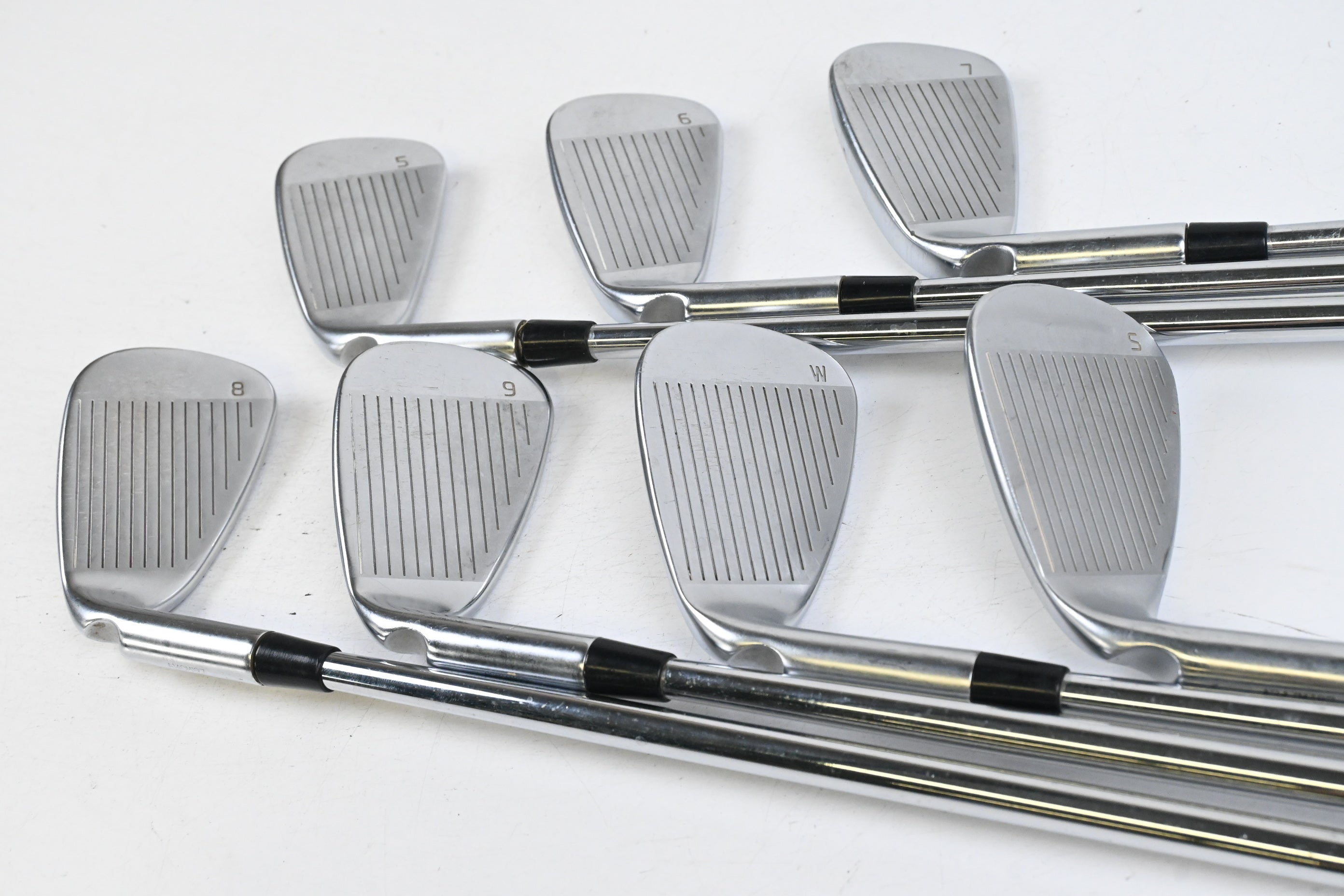 Ping G425 Irons / 5-PW+SW / Blue Dot / Regular Flex Dynamic Gold R300 Shafts