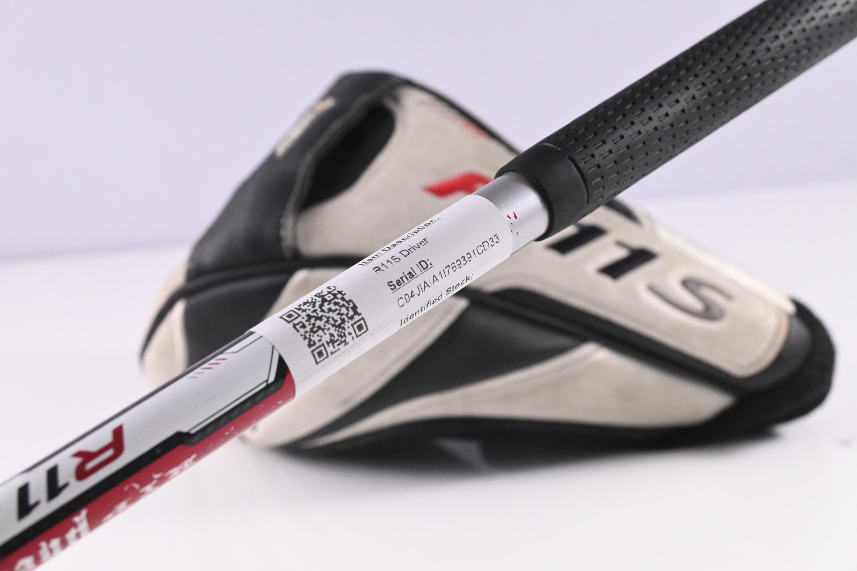 Taylormade R11S Driver / 9 Degree / Regular Flex Aldila RIP Phenom 60 Shaft
