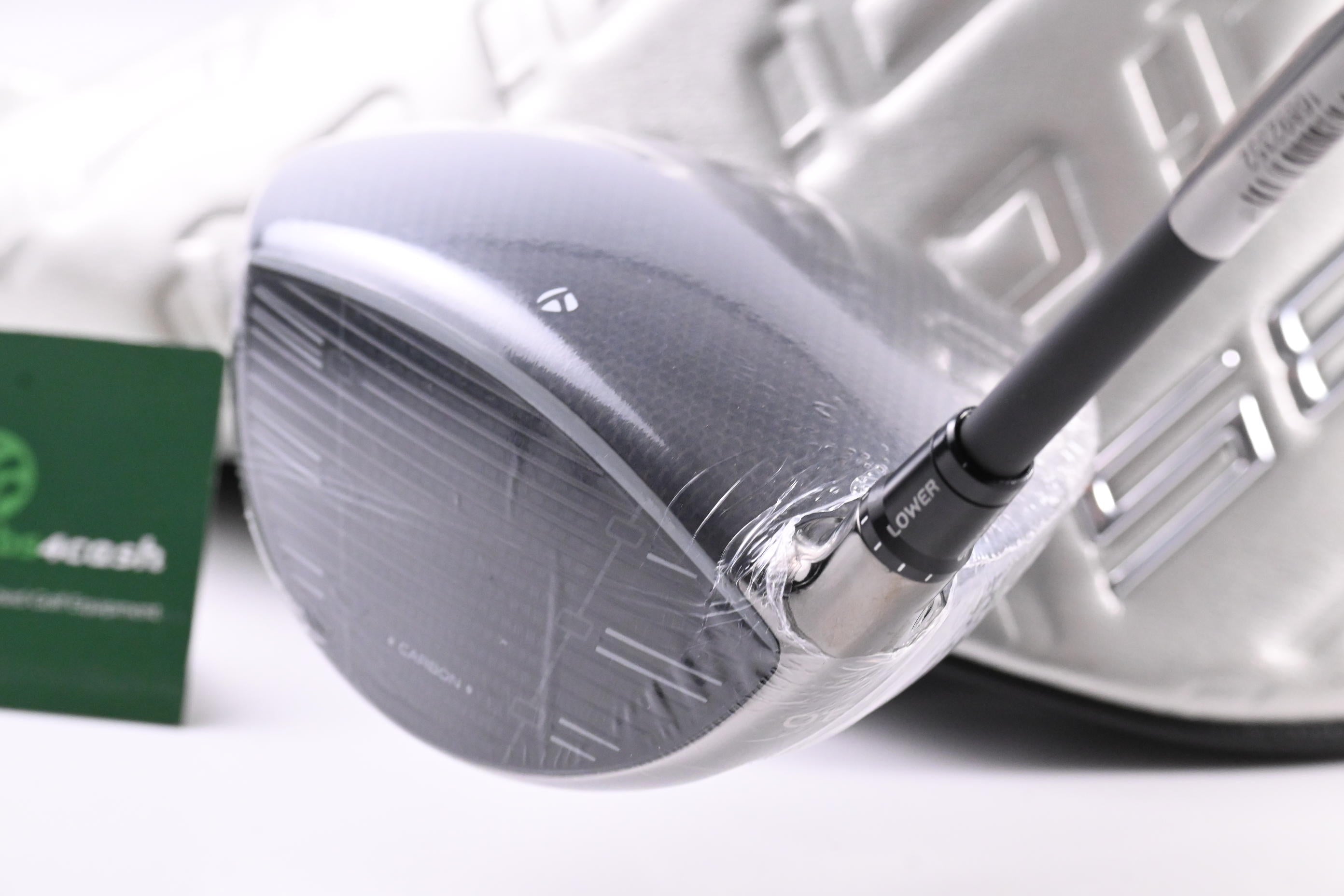 Taylormade Qi35 LS Driver / 9 Degree / Stiff Flex Kai'li White Dark Wave 60