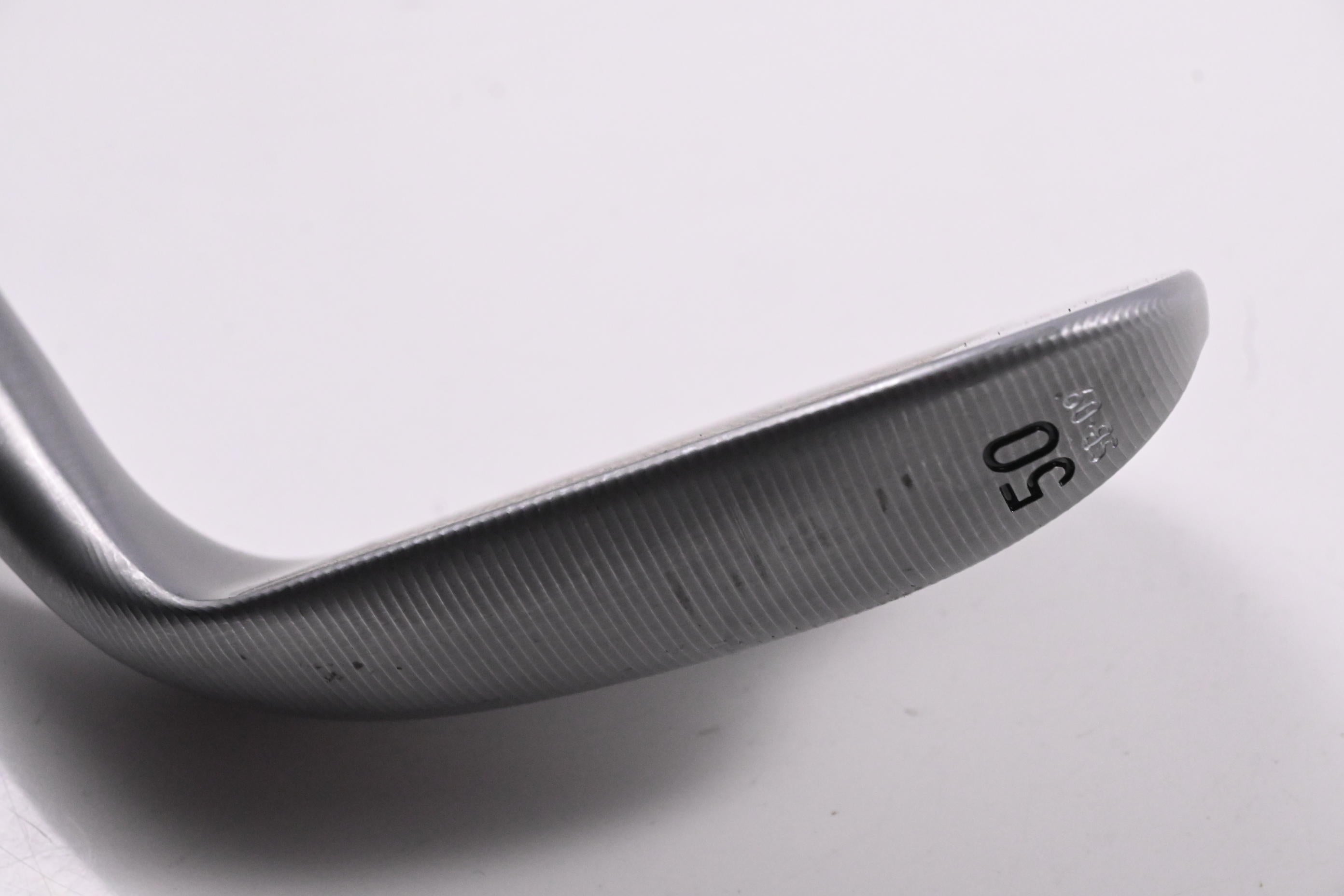 Taylormade Milled Grind 5 Gap Wedge / 50 Degree / Wedge Flex Dynamic Gold 115