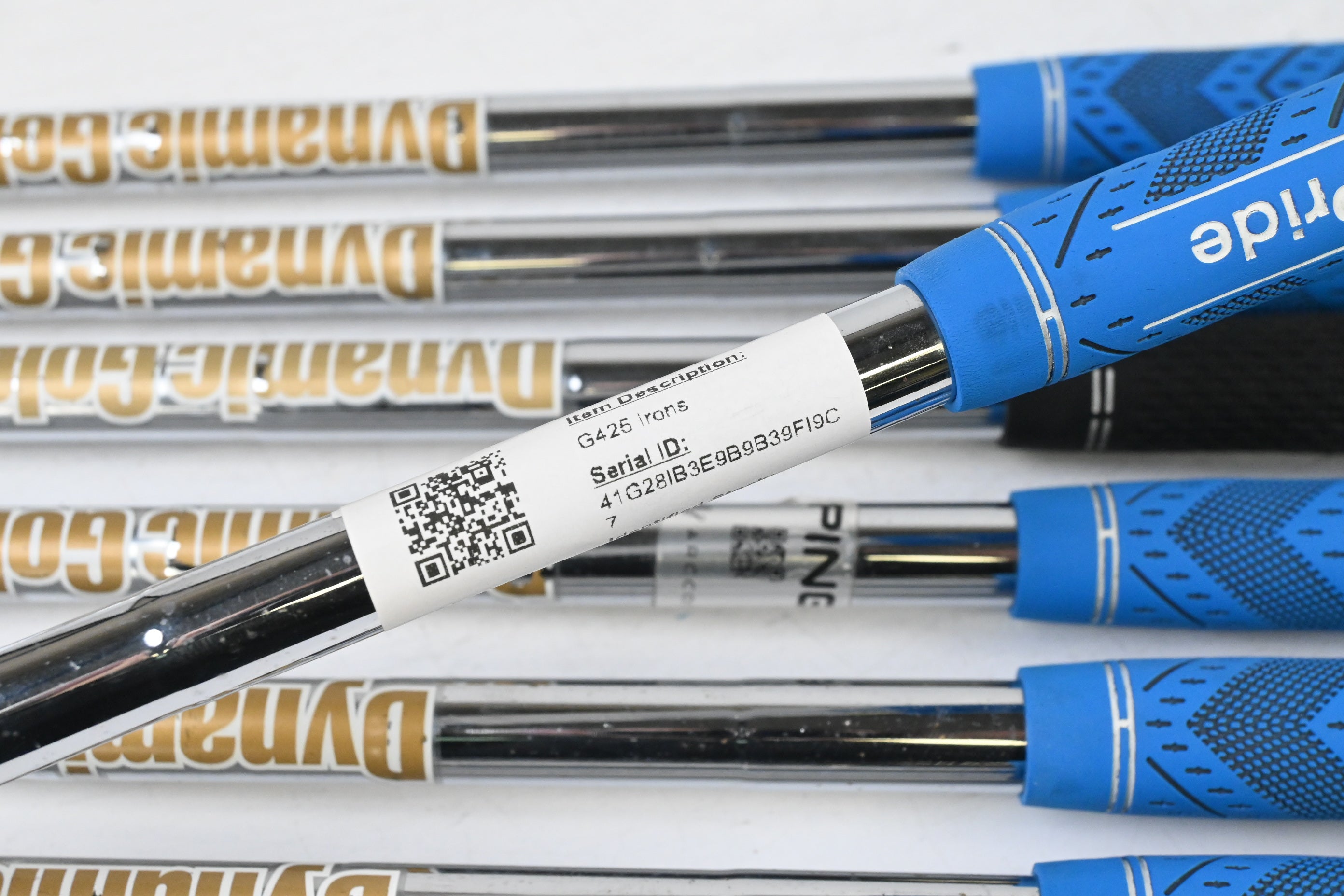Ping G425 Irons / 5-PW+SW / Blue Dot / Regular Flex Dynamic Gold R300 Shafts